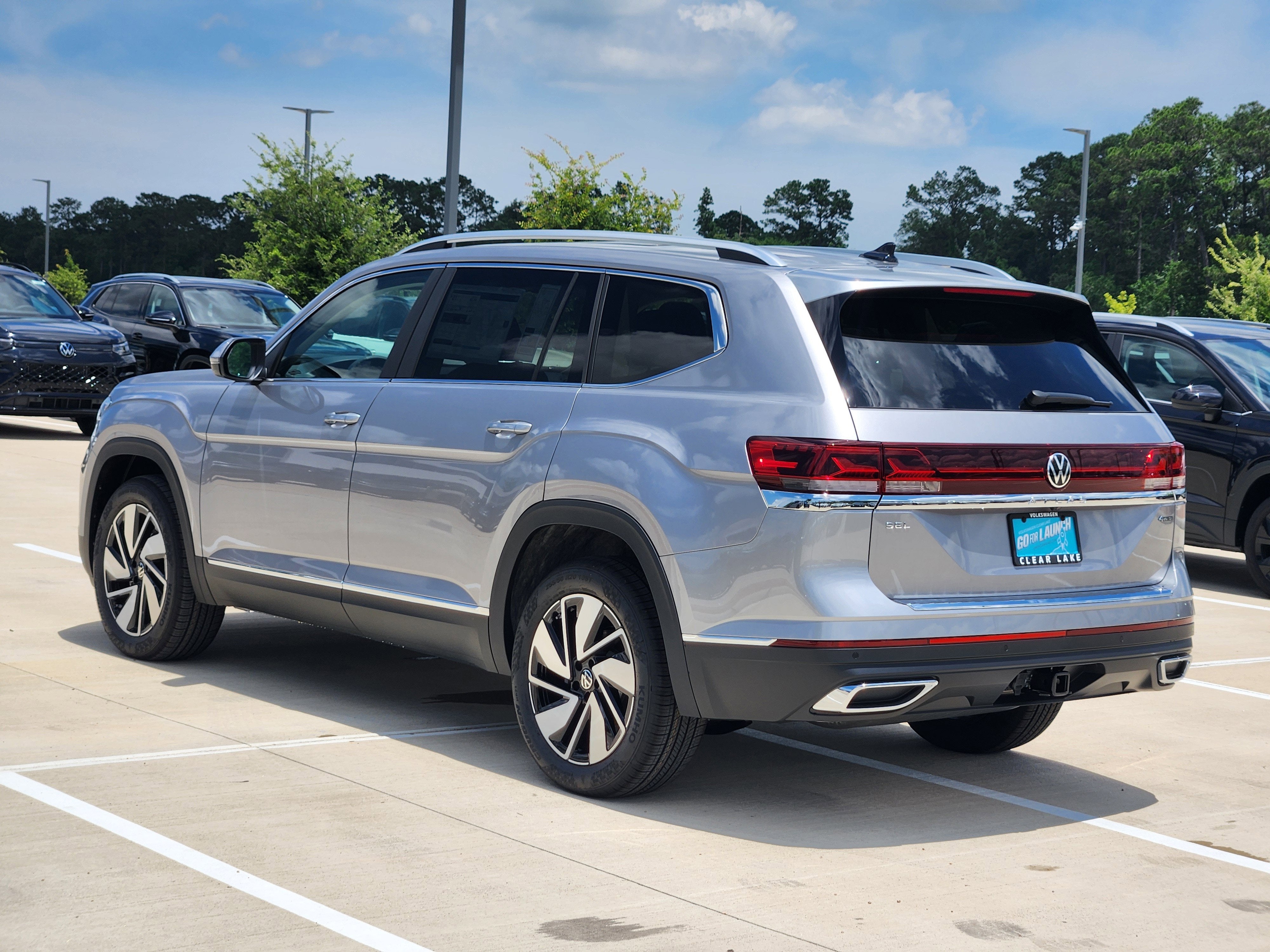 2026 Volkswagen Atlas 2.0T SEL