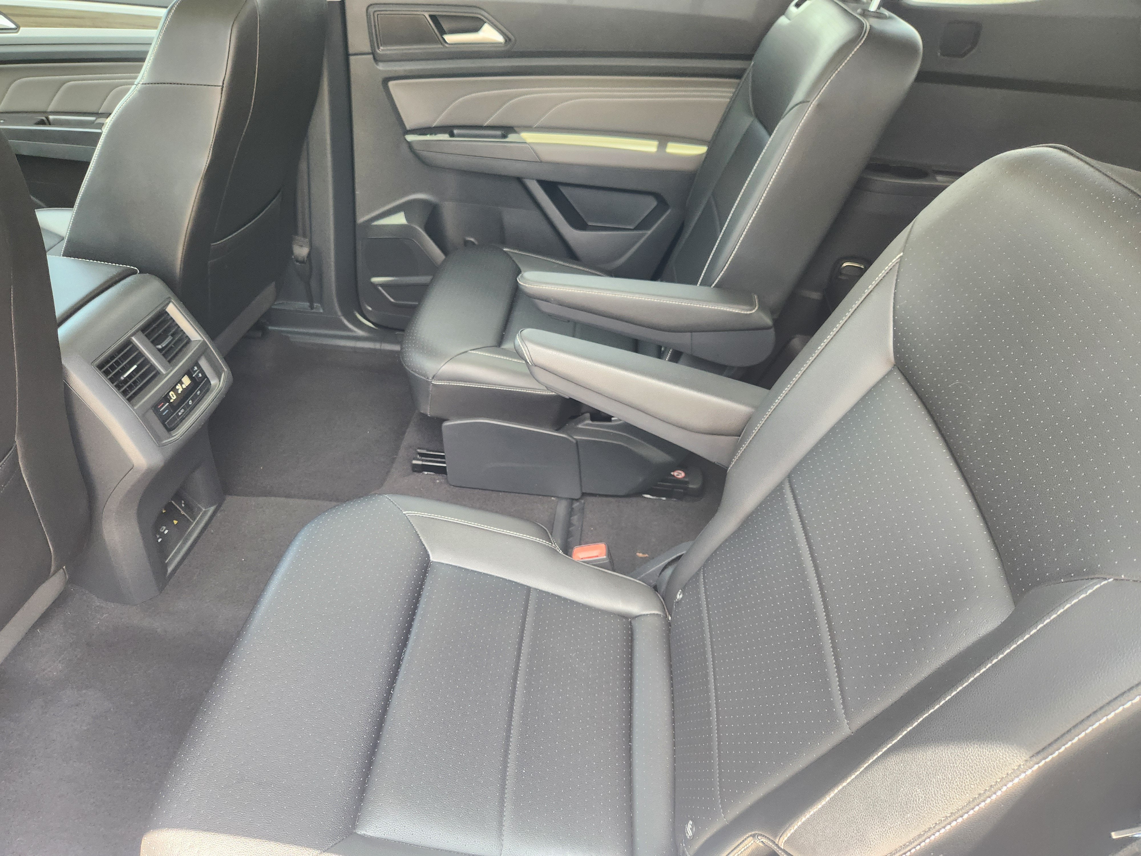 2023 Volkswagen Atlas 3.6L V6 SEL