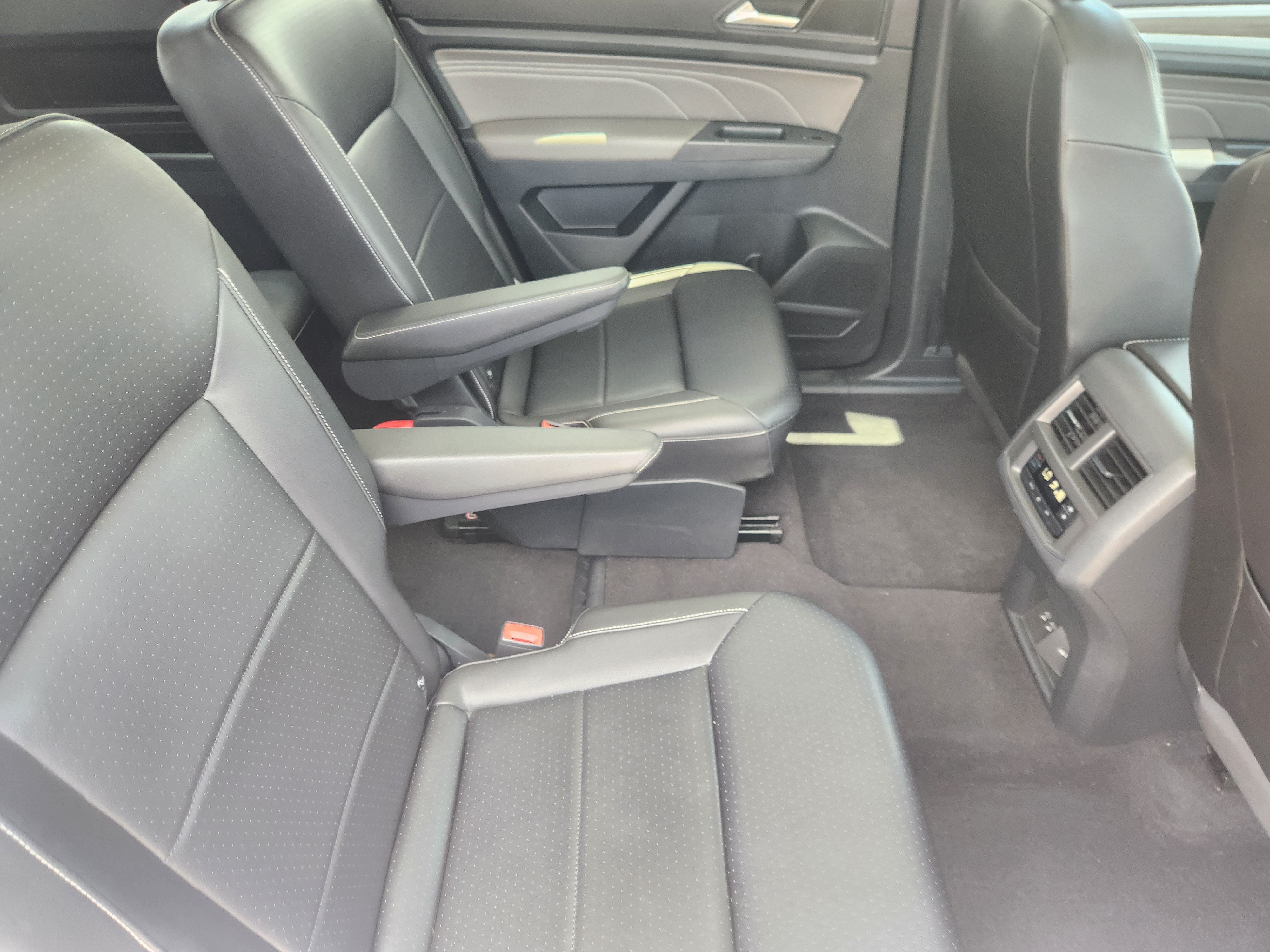 2023 Volkswagen Atlas 3.6L V6 SEL
