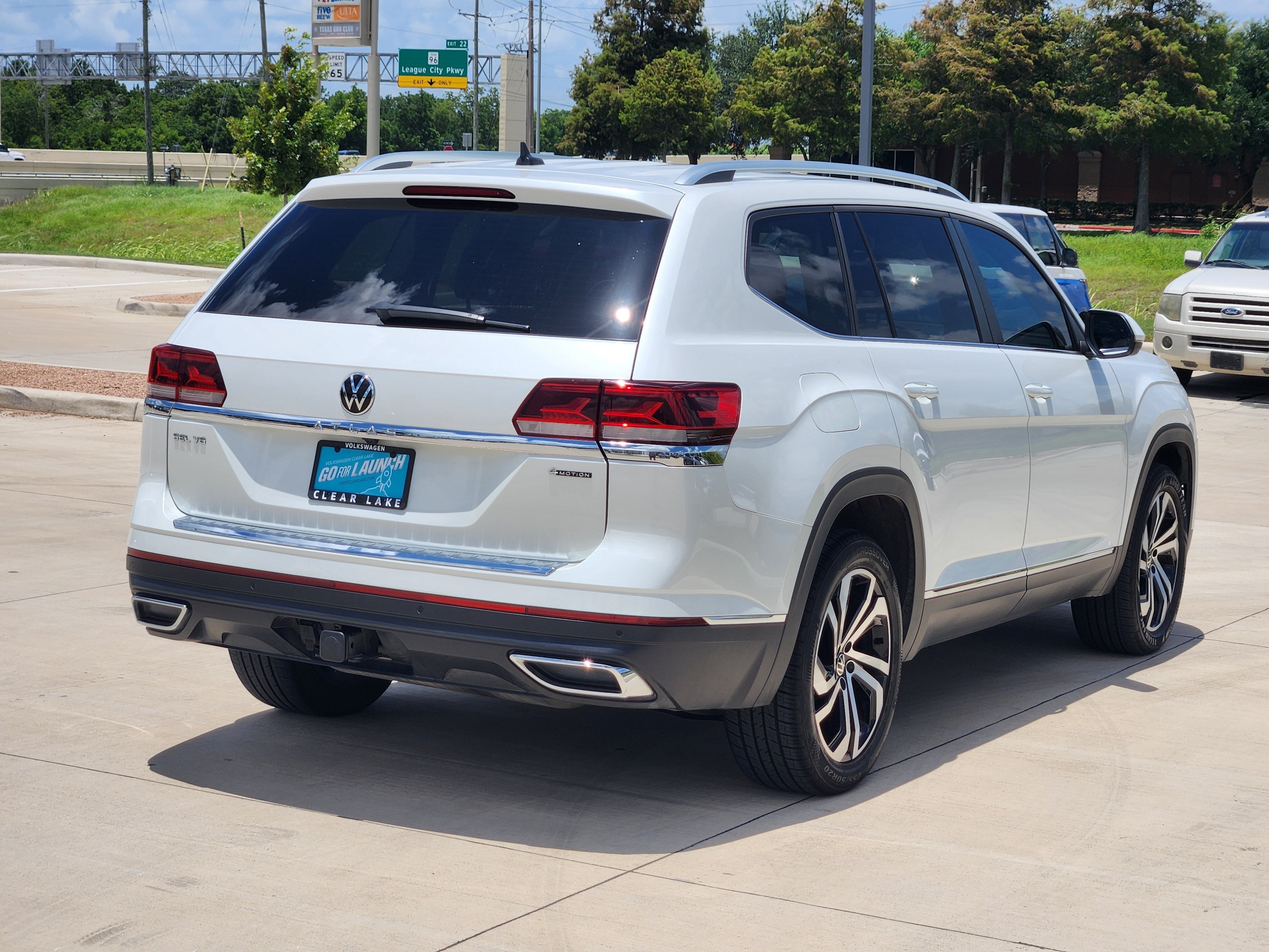 2023 Volkswagen Atlas 3.6L V6 SEL