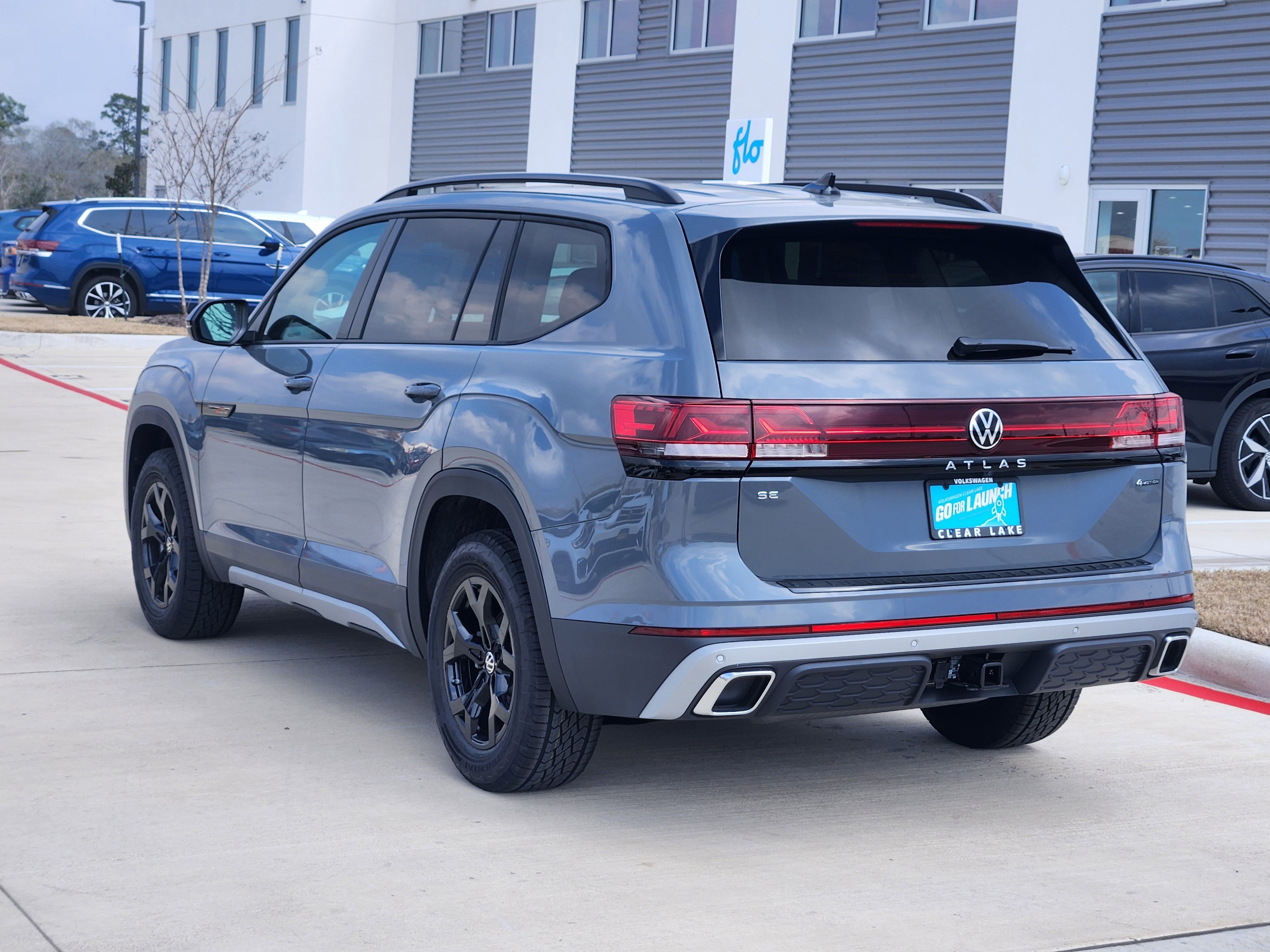 2026 Volkswagen Atlas 2.0T Peak Edition