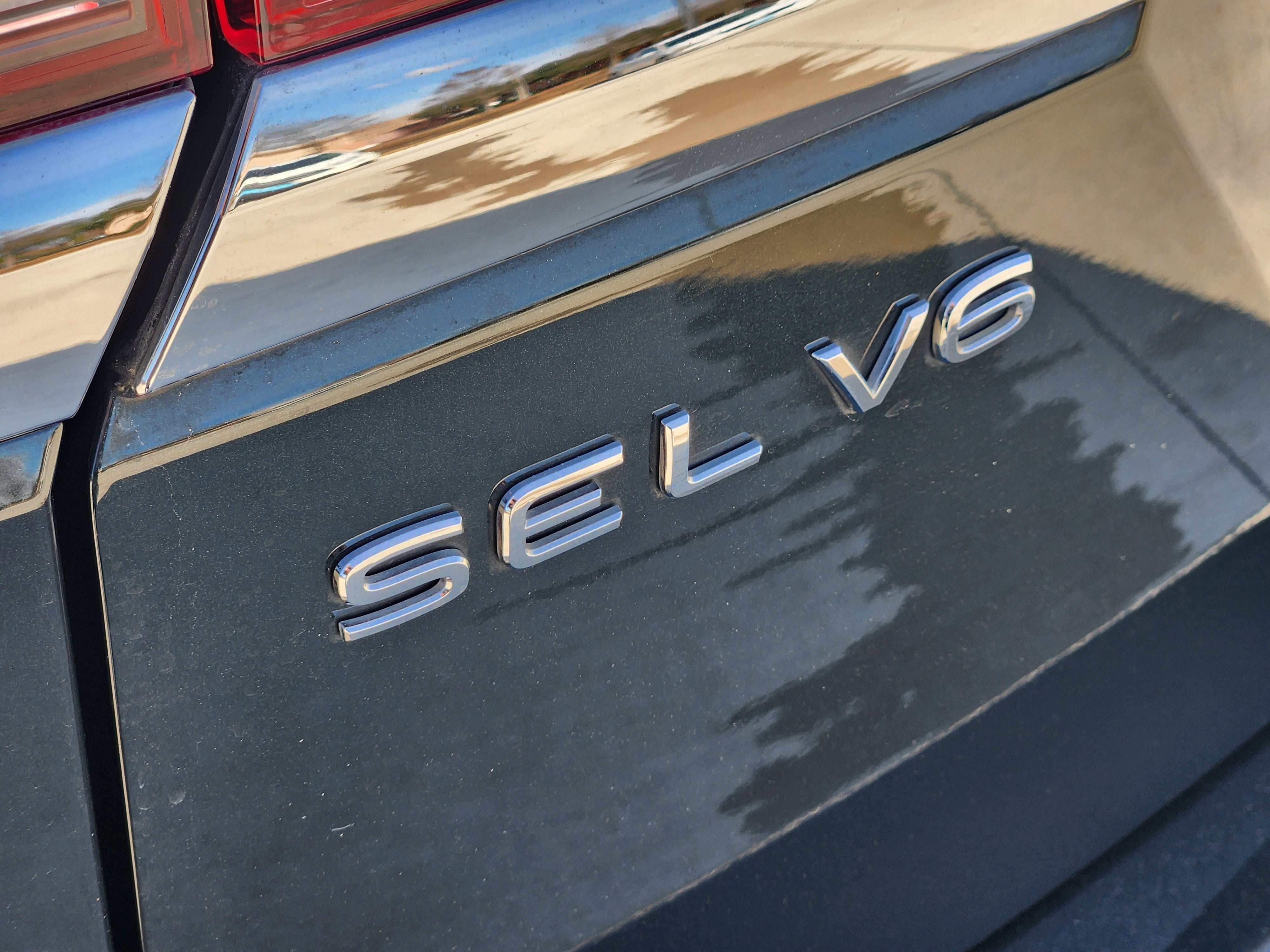 2021 Volkswagen Atlas 3.6L V6 SEL R-Line