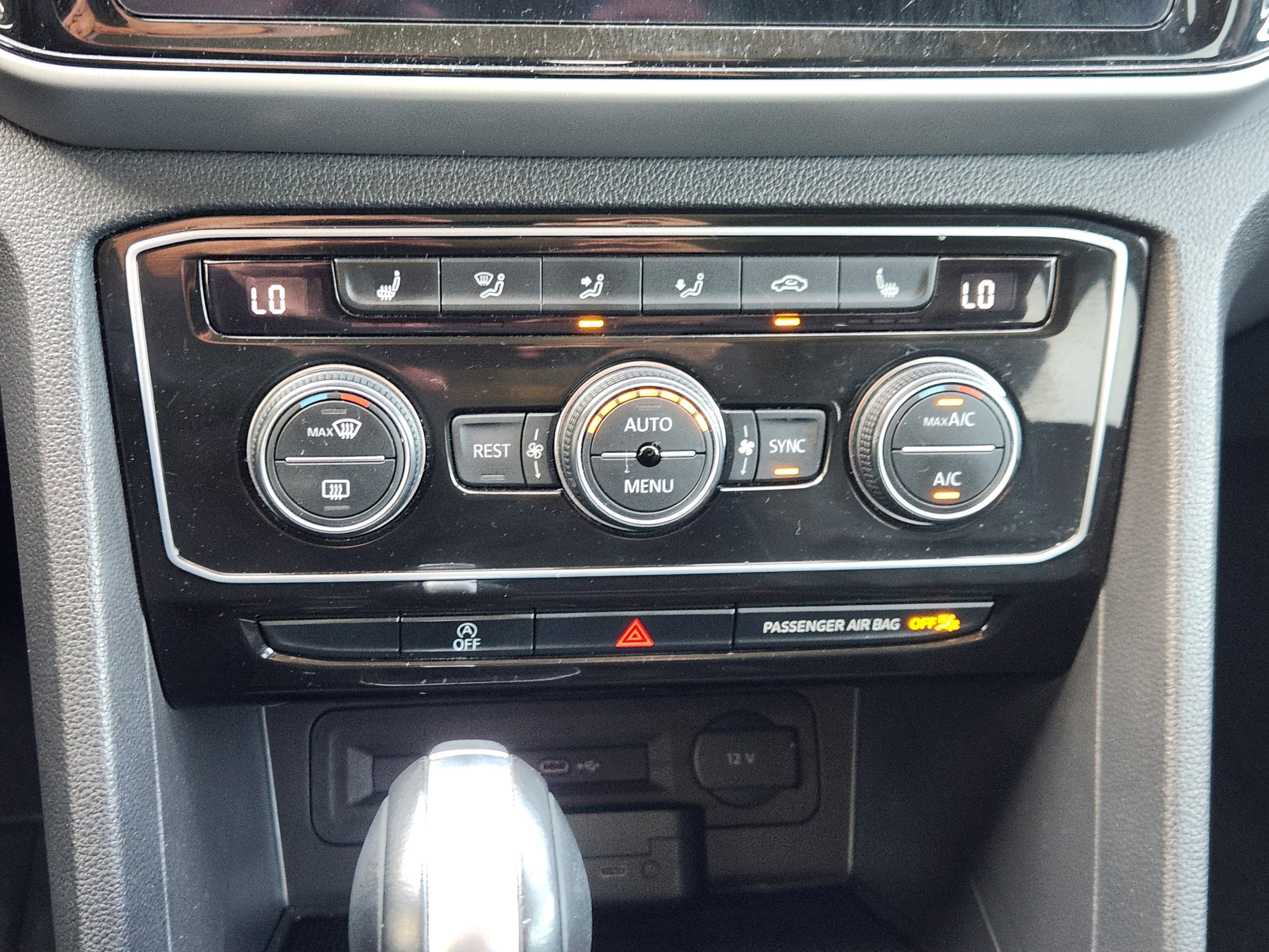 2021 Volkswagen Atlas 3.6L V6 SEL R-Line