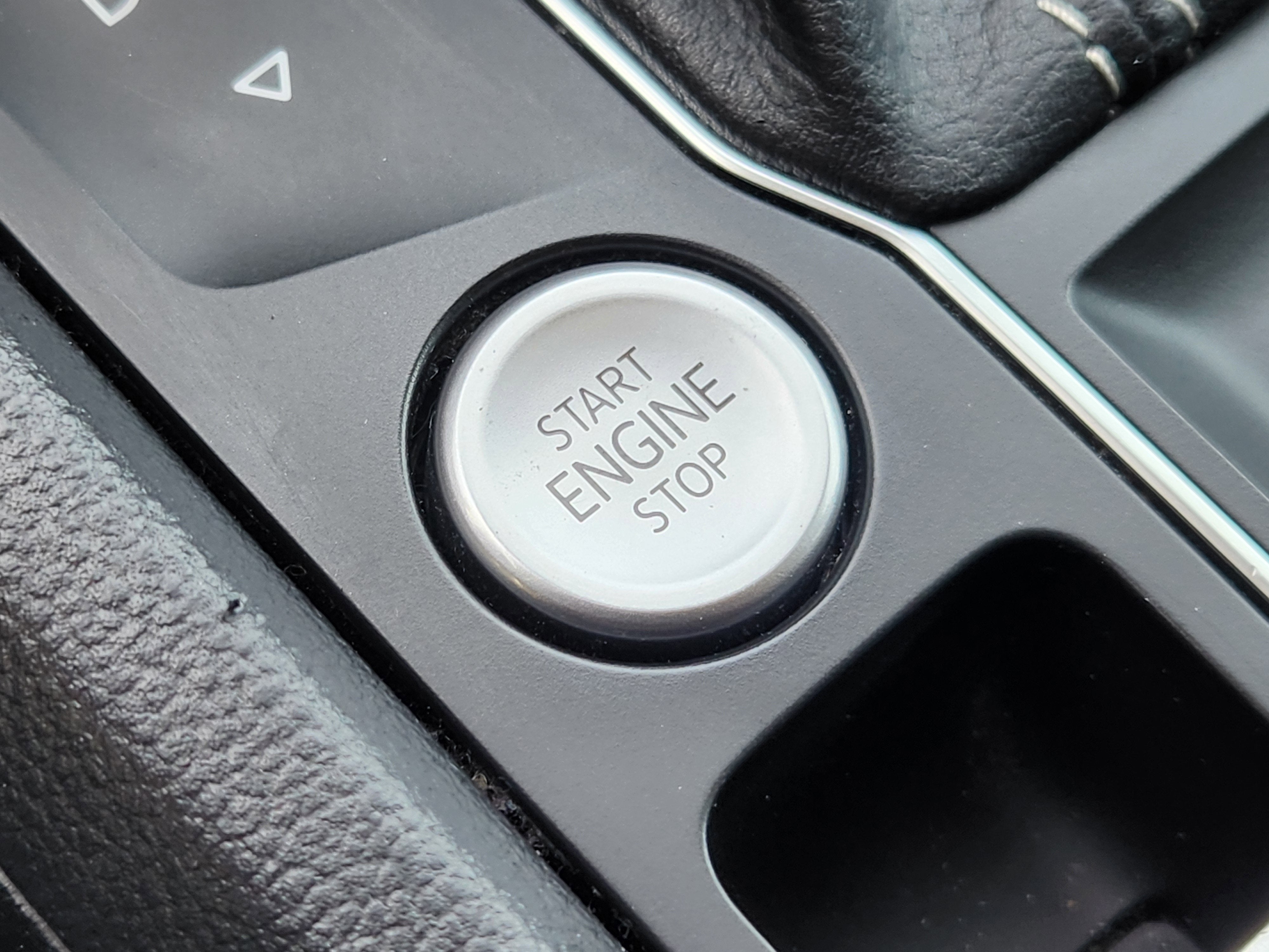 2021 Volkswagen Atlas 3.6L V6 SEL R-Line