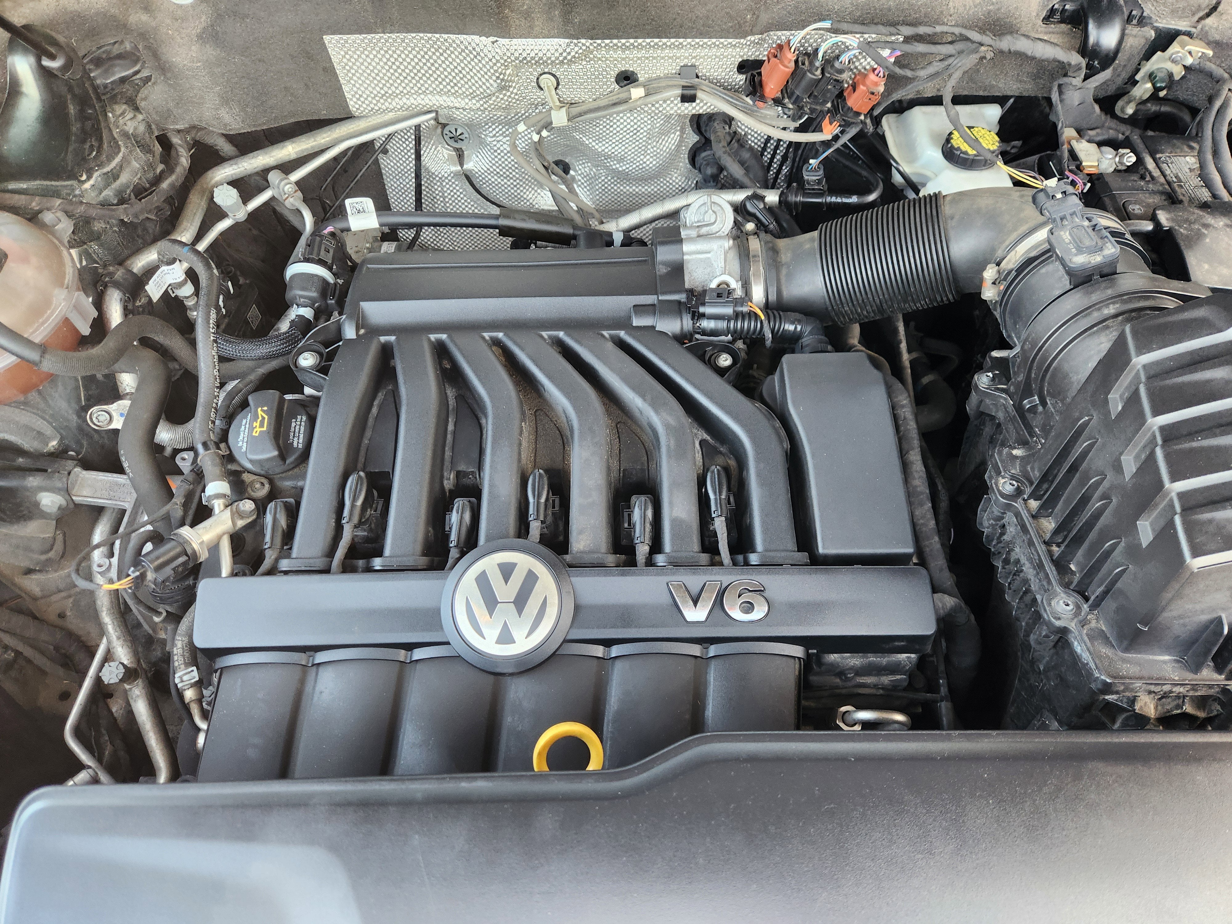 2021 Volkswagen Atlas 3.6L V6 SEL R-Line