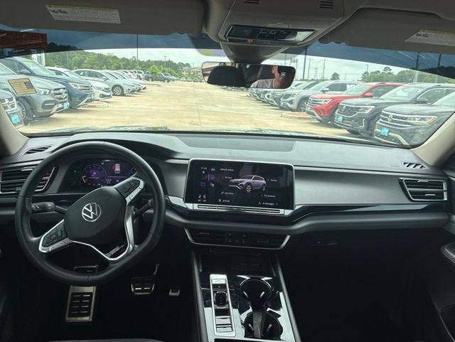 2024 Volkswagen Atlas 2.0T Peak Edition SE w/Technology