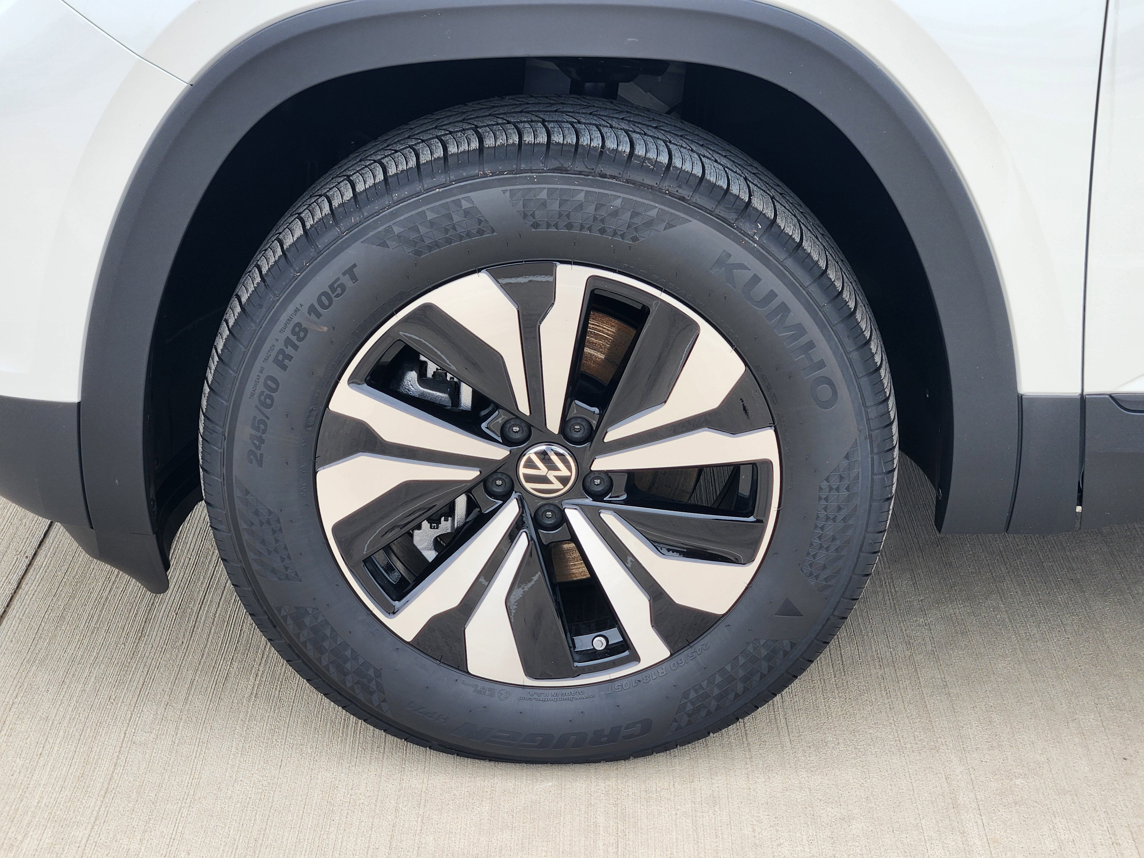 2026 Volkswagen Atlas Cross Sport 2.0T SE