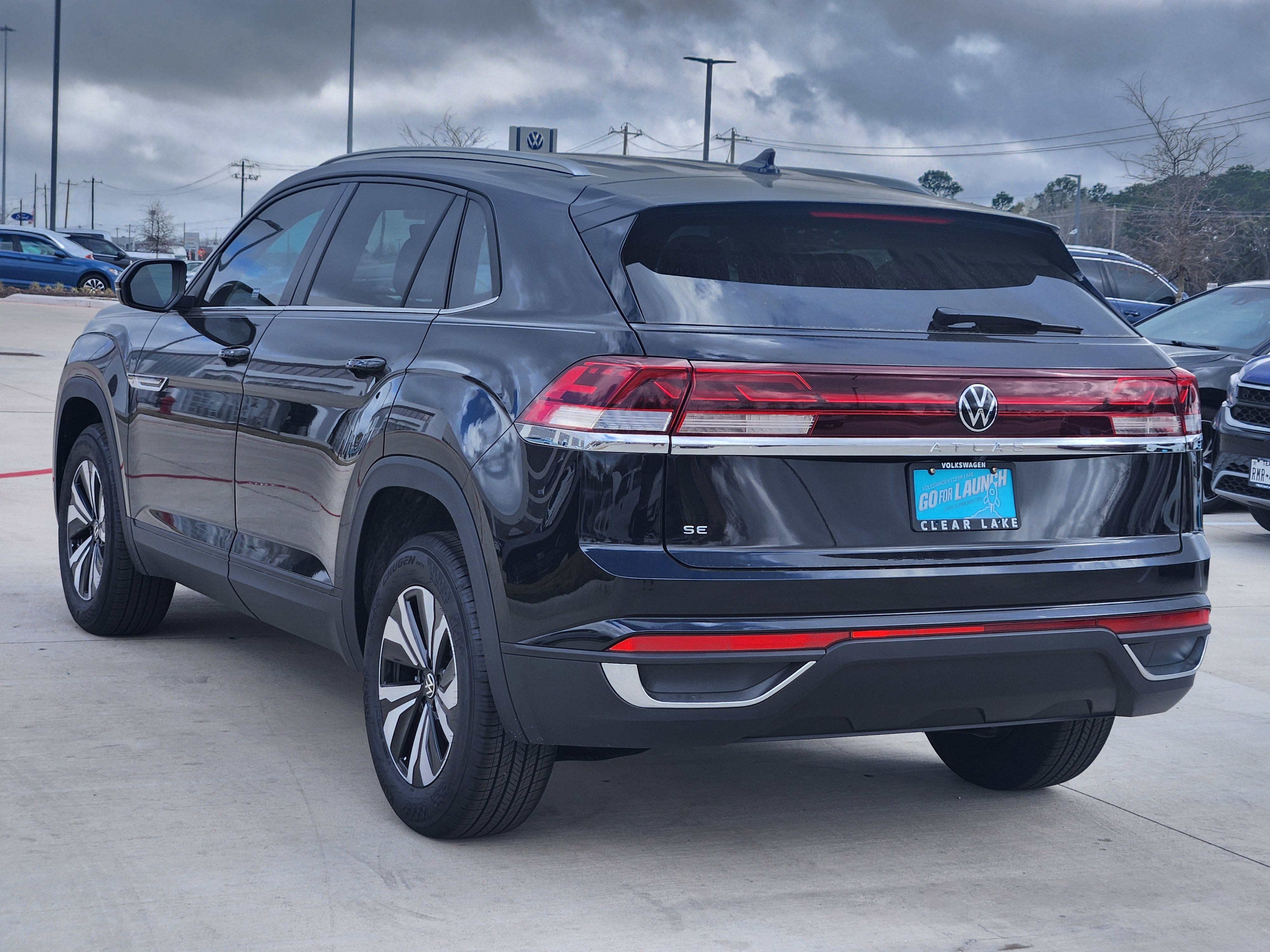 2026 Volkswagen Atlas Cross Sport 2.0T SE