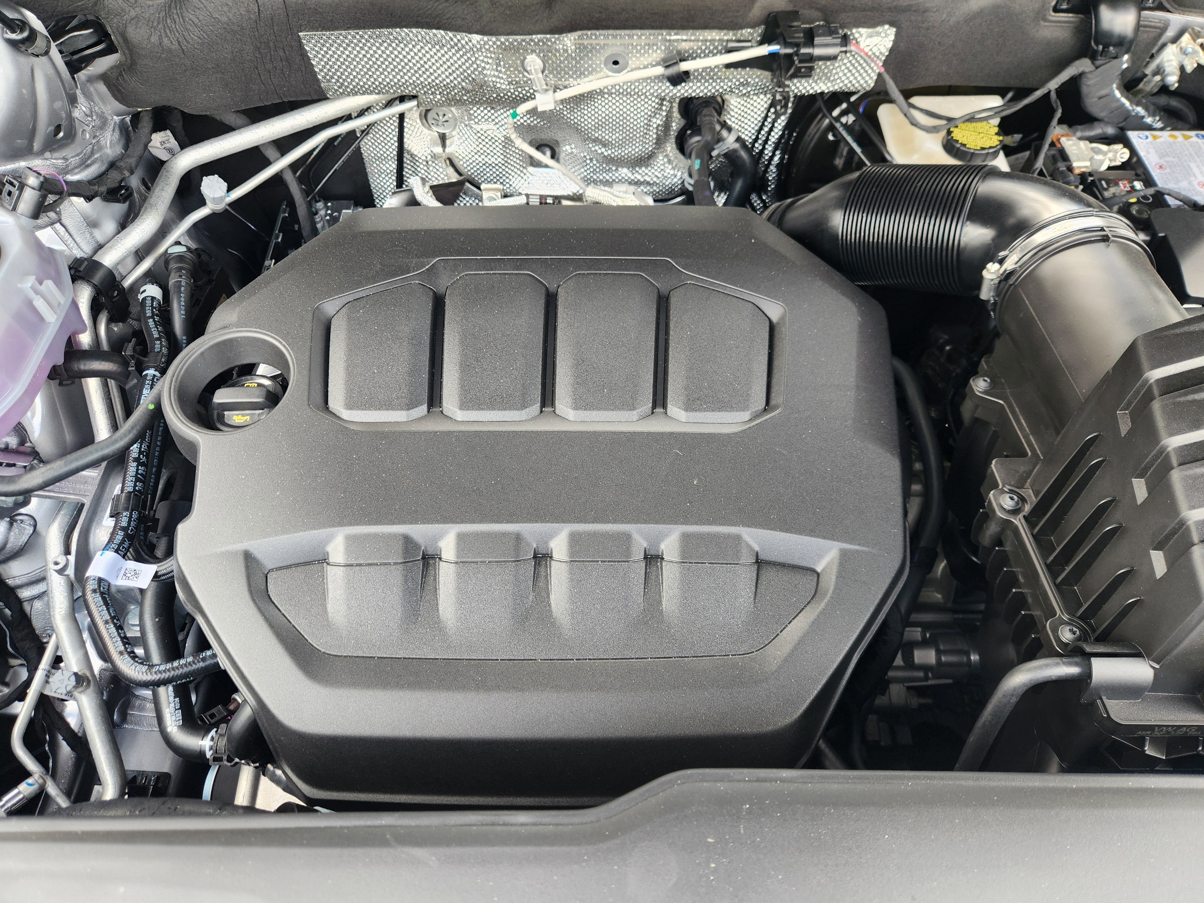 2026 Volkswagen Atlas Cross Sport 2.0T SE