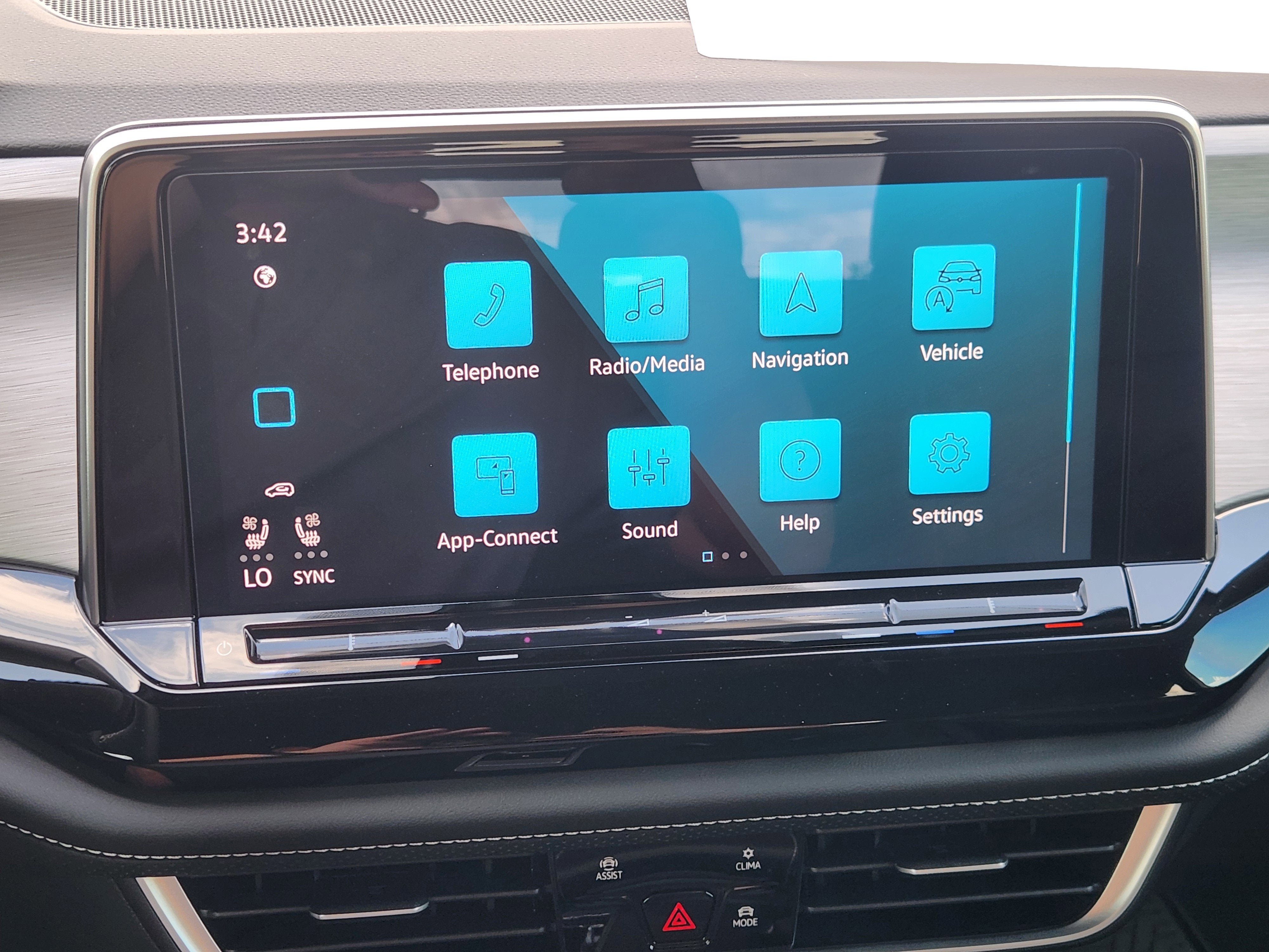 2026 Volkswagen Atlas Cross Sport 2.0T SE