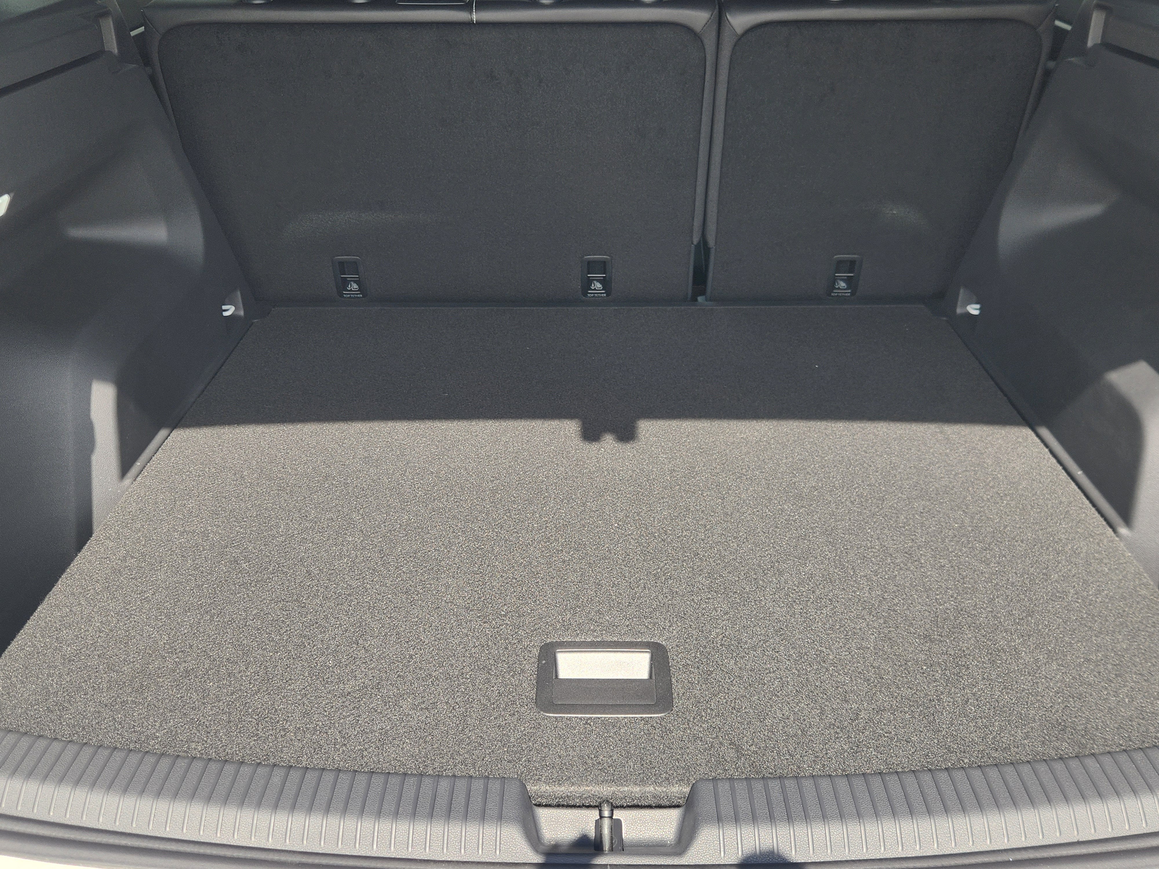 2026 Volkswagen Atlas Cross Sport 2.0T SE