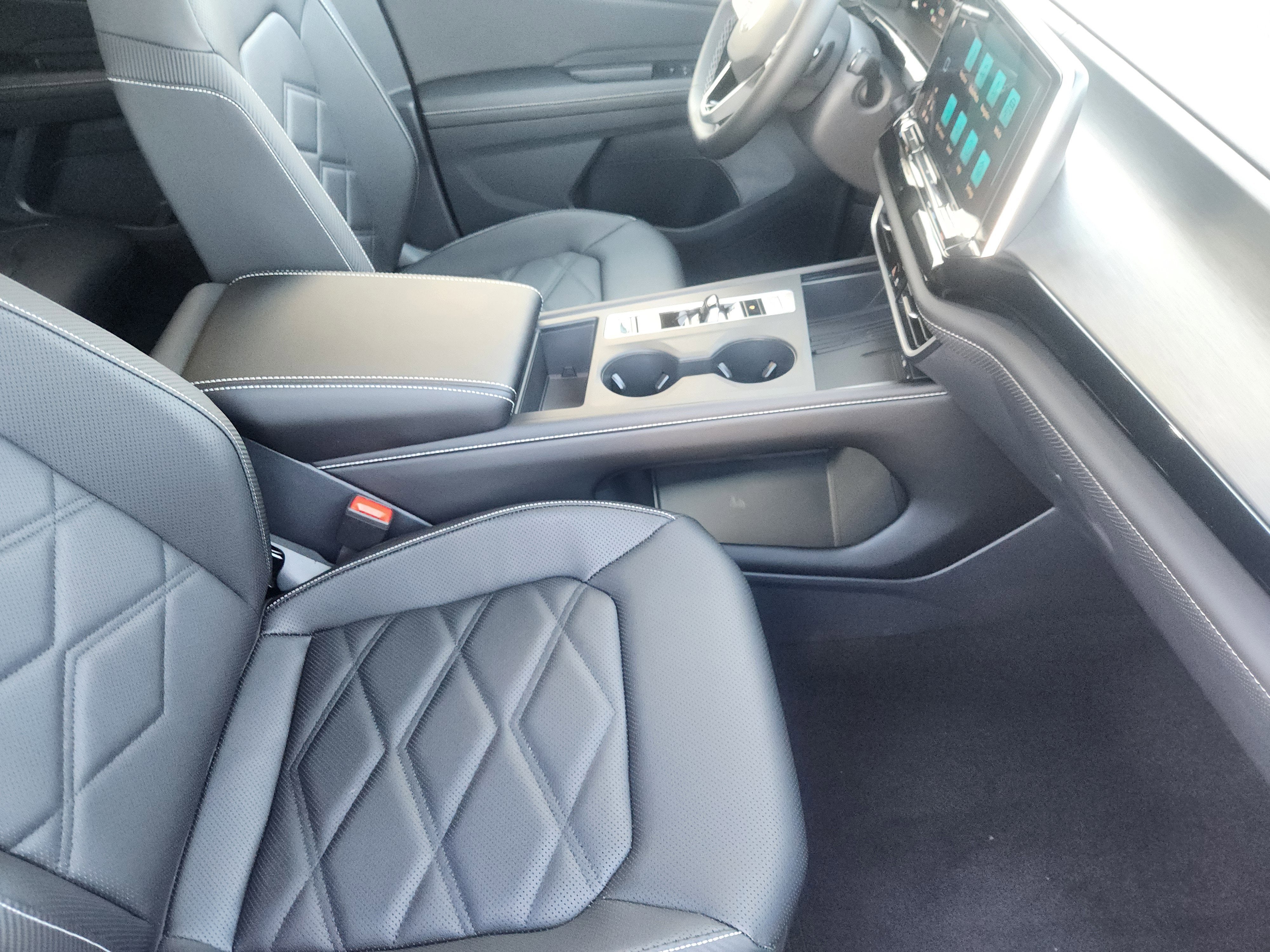 2026 Volkswagen Atlas Cross Sport 2.0T SE