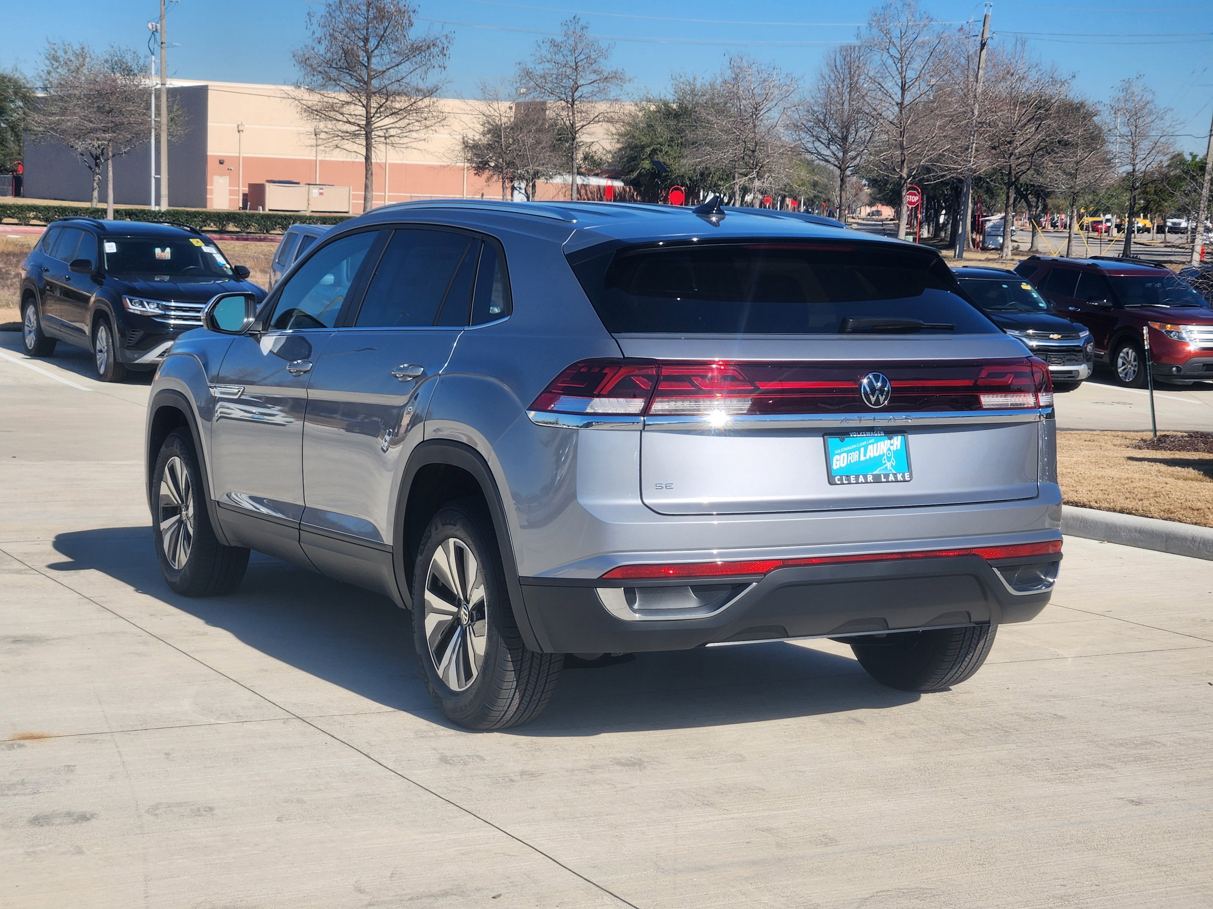 2026 Volkswagen Atlas Cross Sport 2.0T SE