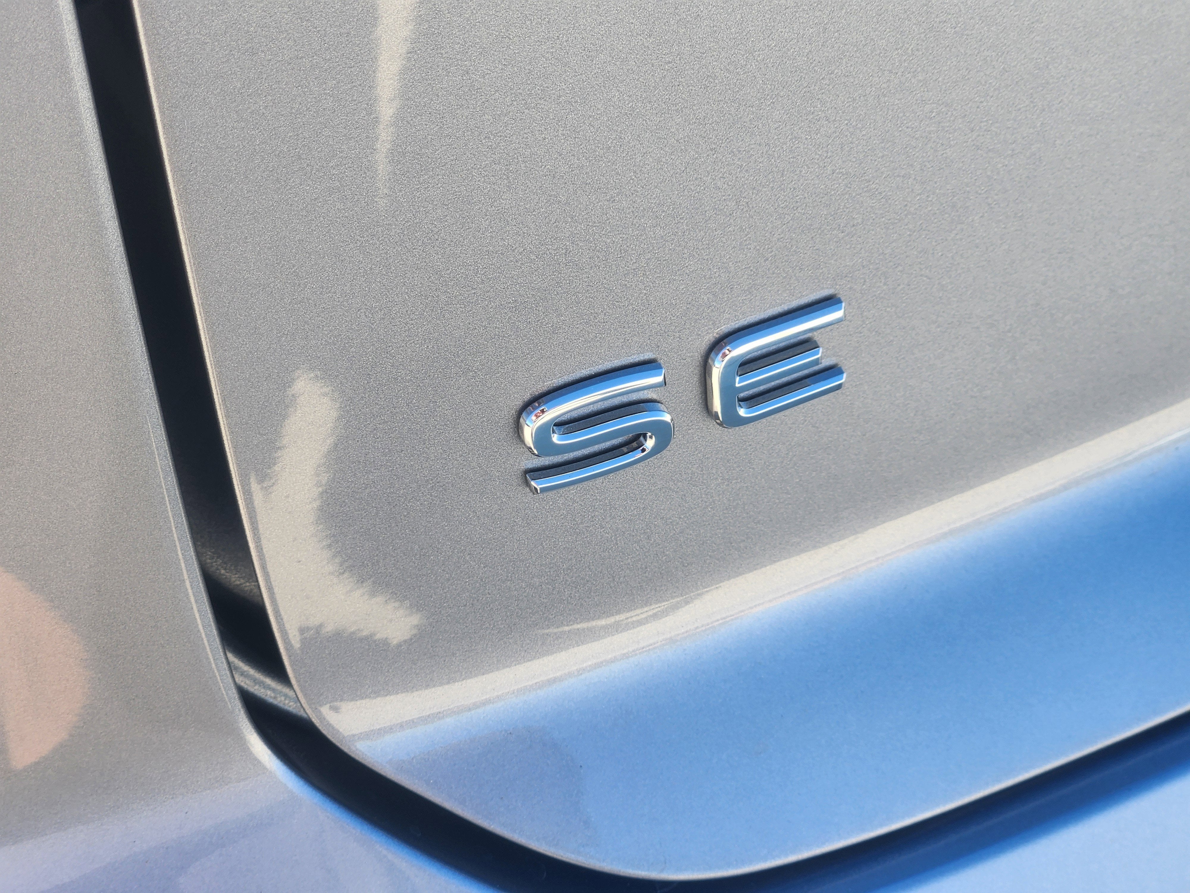 2026 Volkswagen Atlas Cross Sport 2.0T SE