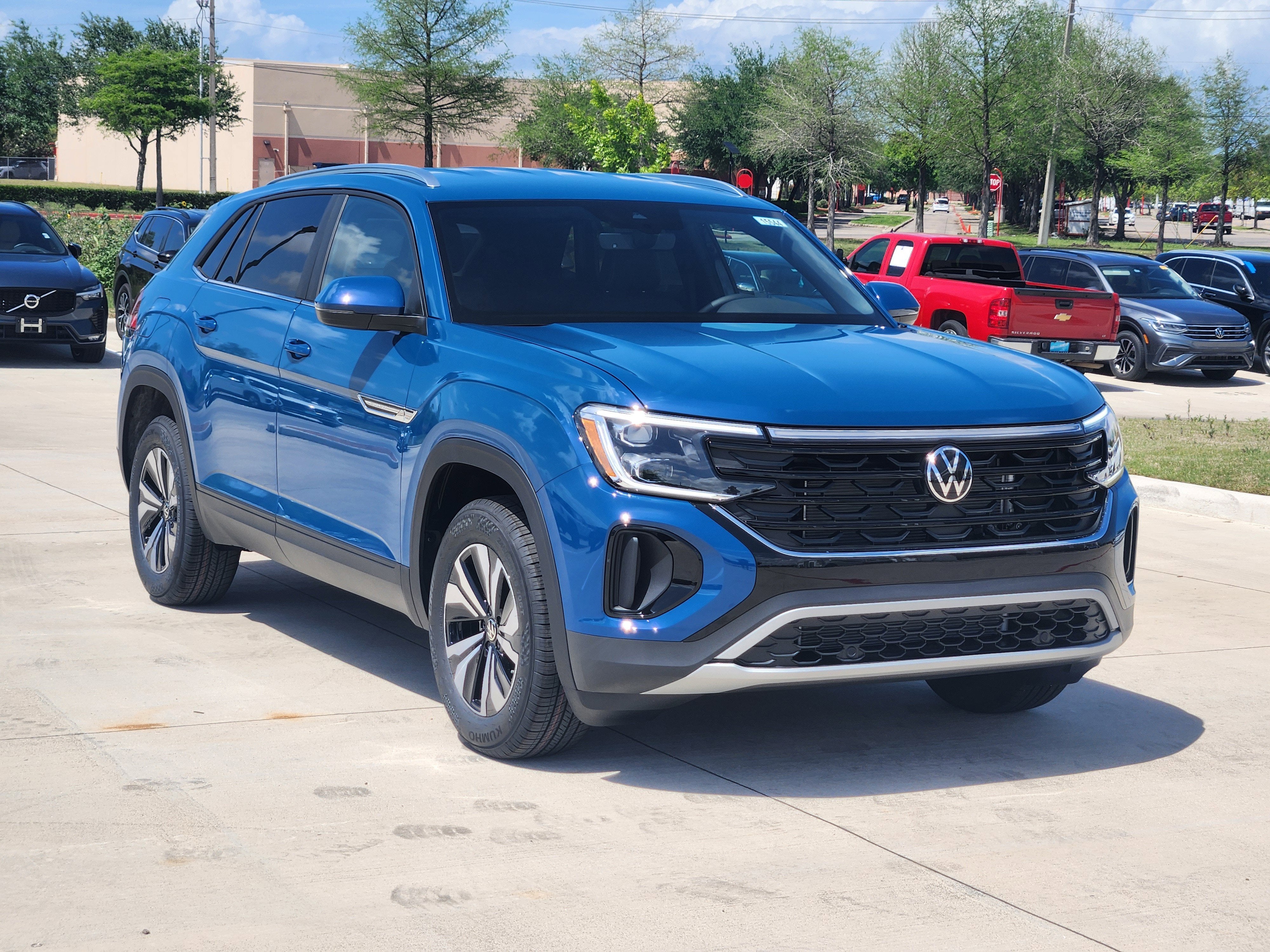 2026 Volkswagen Atlas Cross Sport 2.0T SE