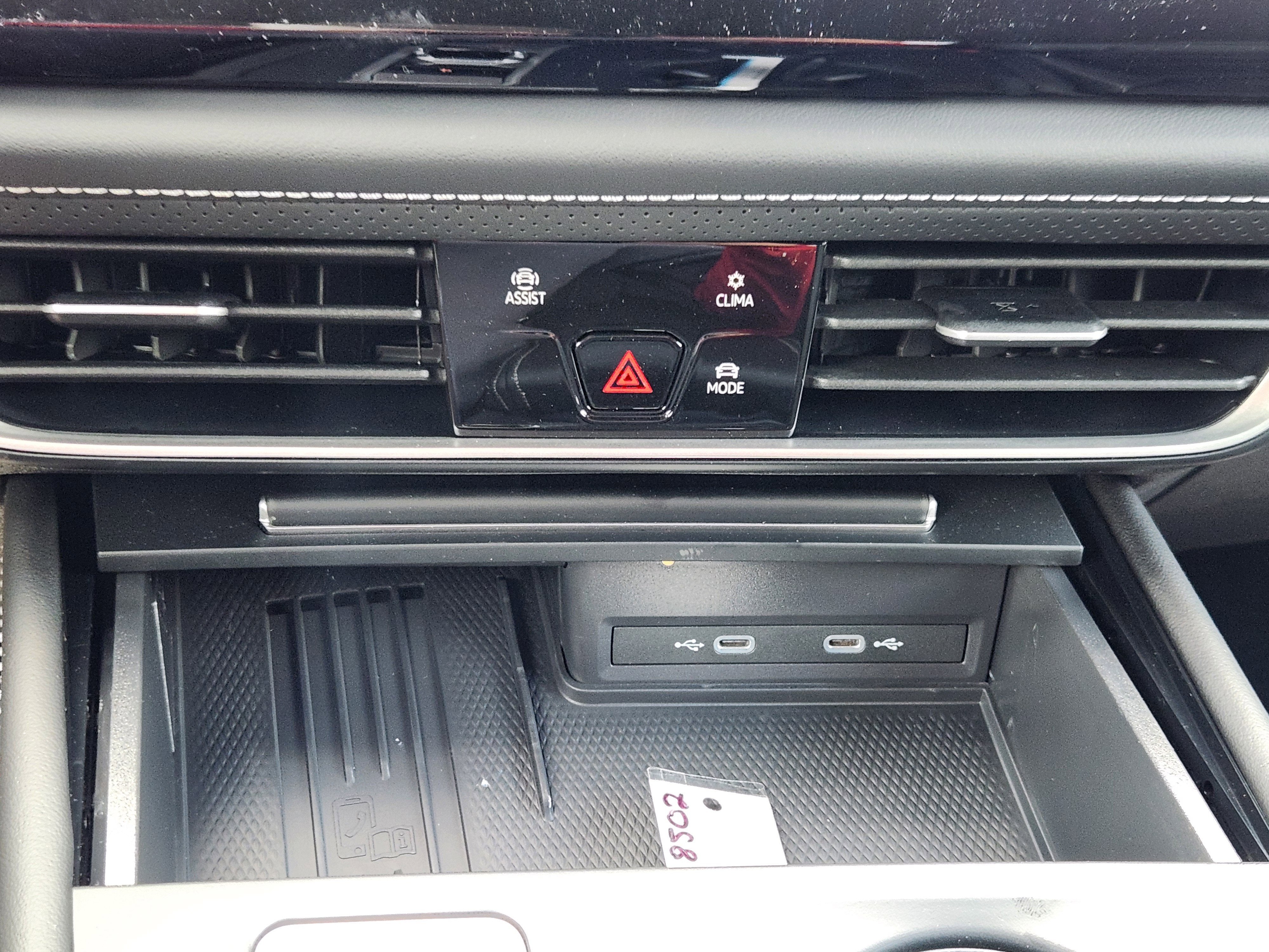 2026 Volkswagen Atlas Cross Sport 2.0T SE