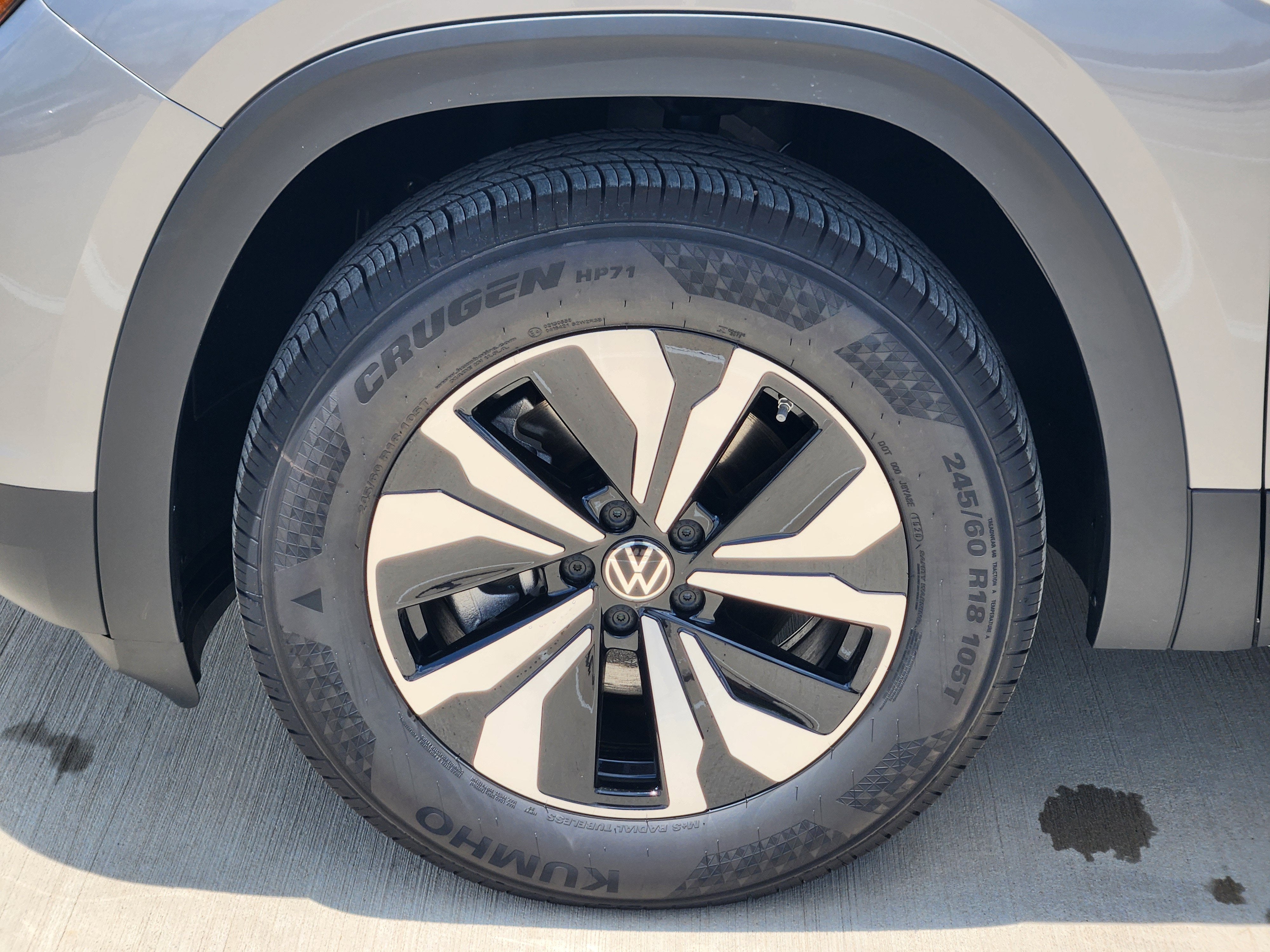 2026 Volkswagen Atlas Cross Sport 2.0T SE