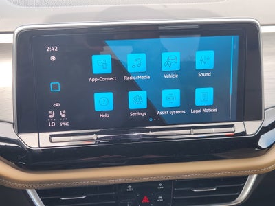 2026 Volkswagen Atlas Cross Sport 2.0T SE