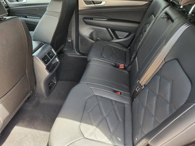 2026 Volkswagen Atlas Cross Sport 2.0T SE