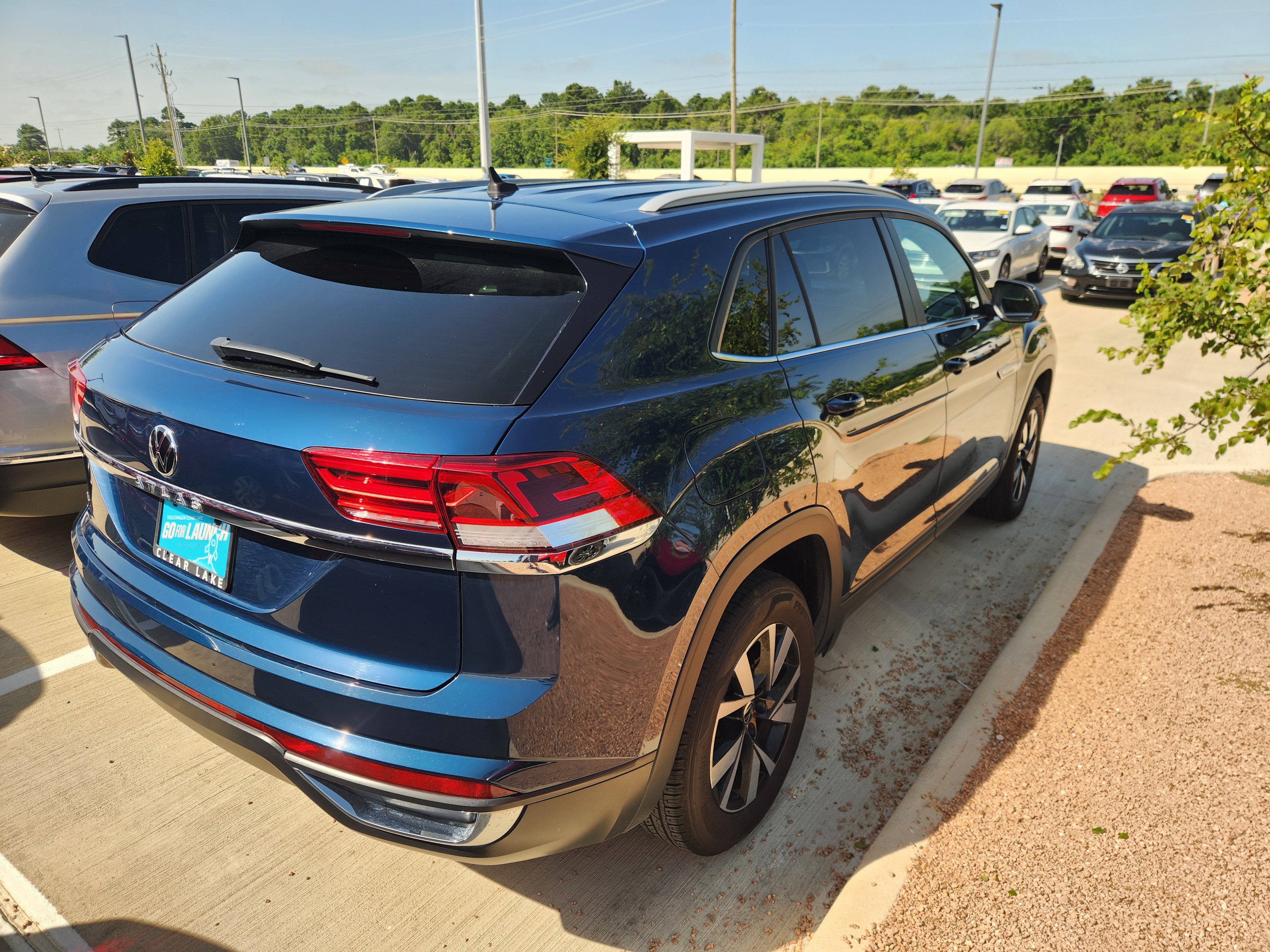 2021 Volkswagen Atlas Cross Sport 2.0T SE