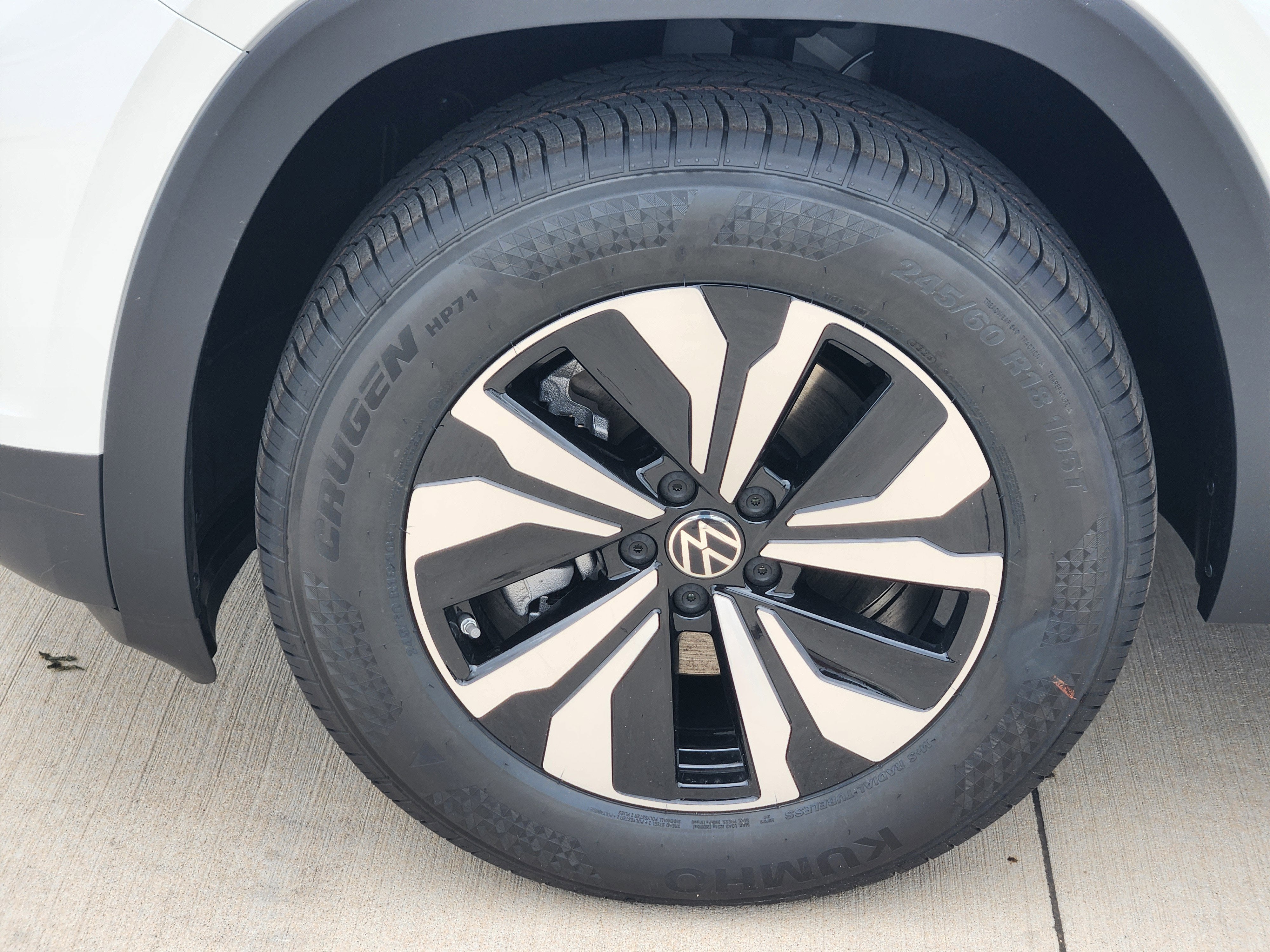 2026 Volkswagen Atlas Cross Sport 2.0T SE