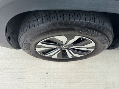 2024 Volkswagen Atlas Cross Sport 2.0T SE