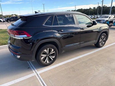 2024 Volkswagen Atlas Cross Sport 2.0T SE