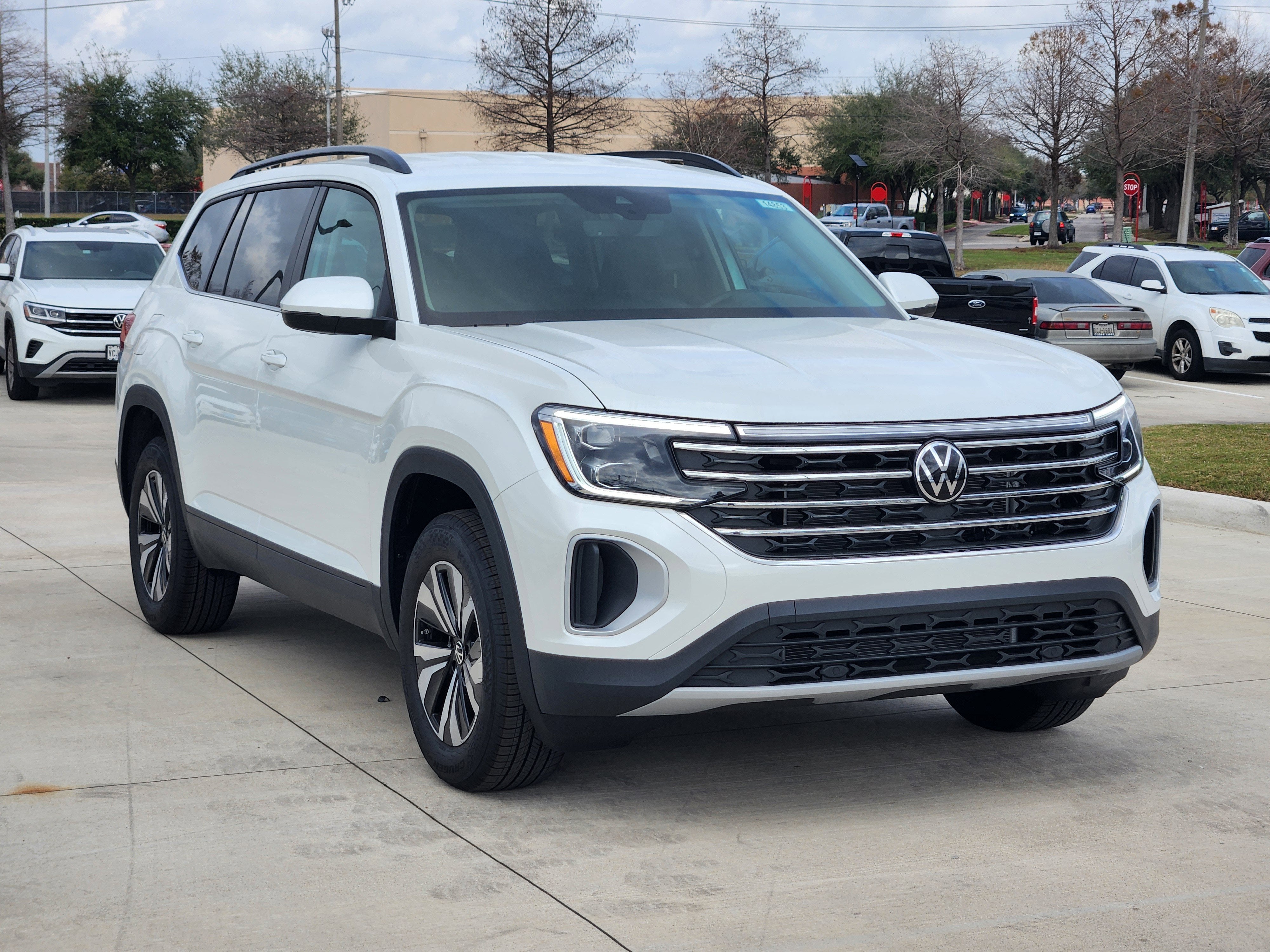 2026 Volkswagen Atlas 2.0T SE