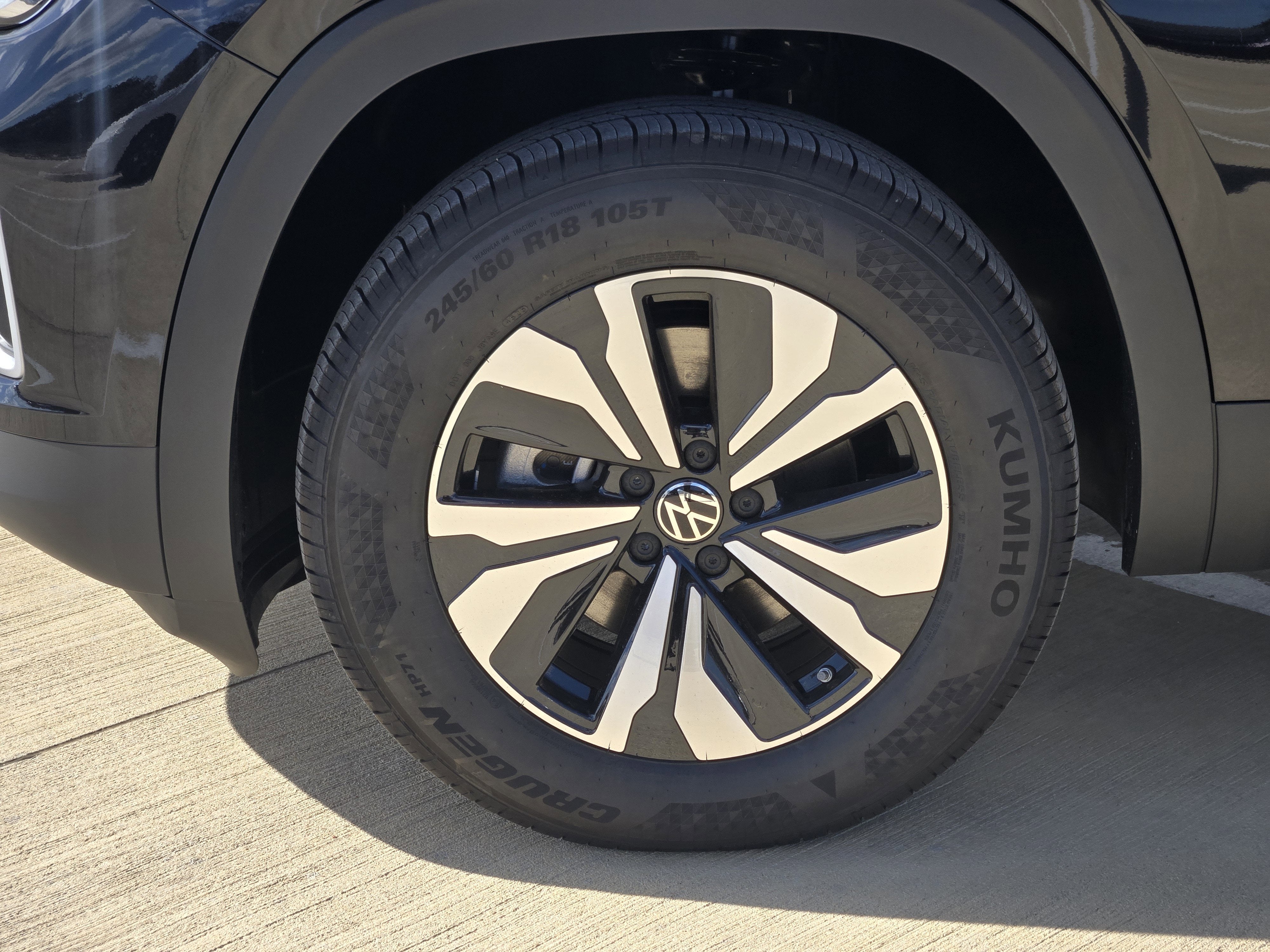 2026 Volkswagen Atlas 2.0T SE