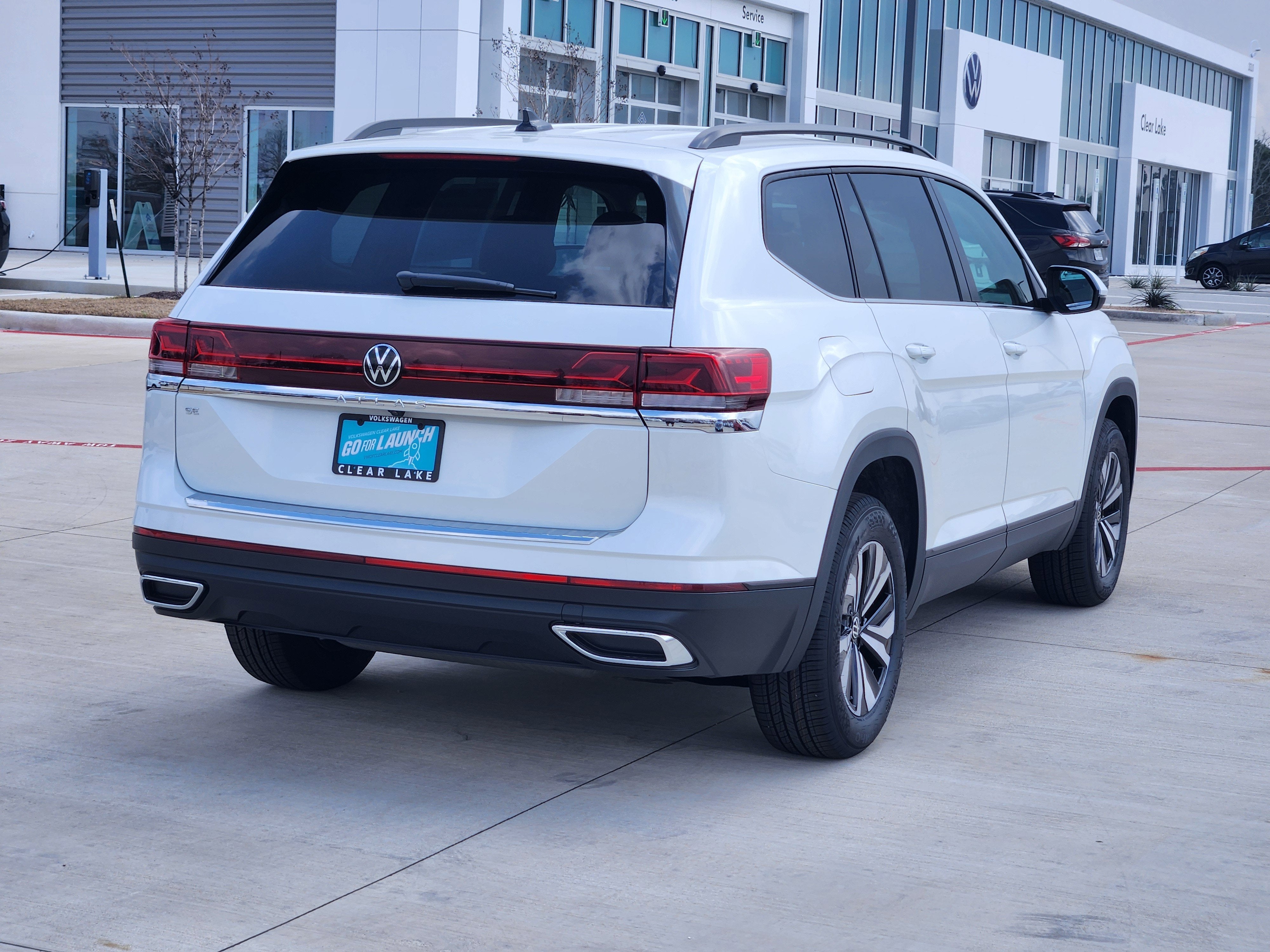 2026 Volkswagen Atlas 2.0T SE