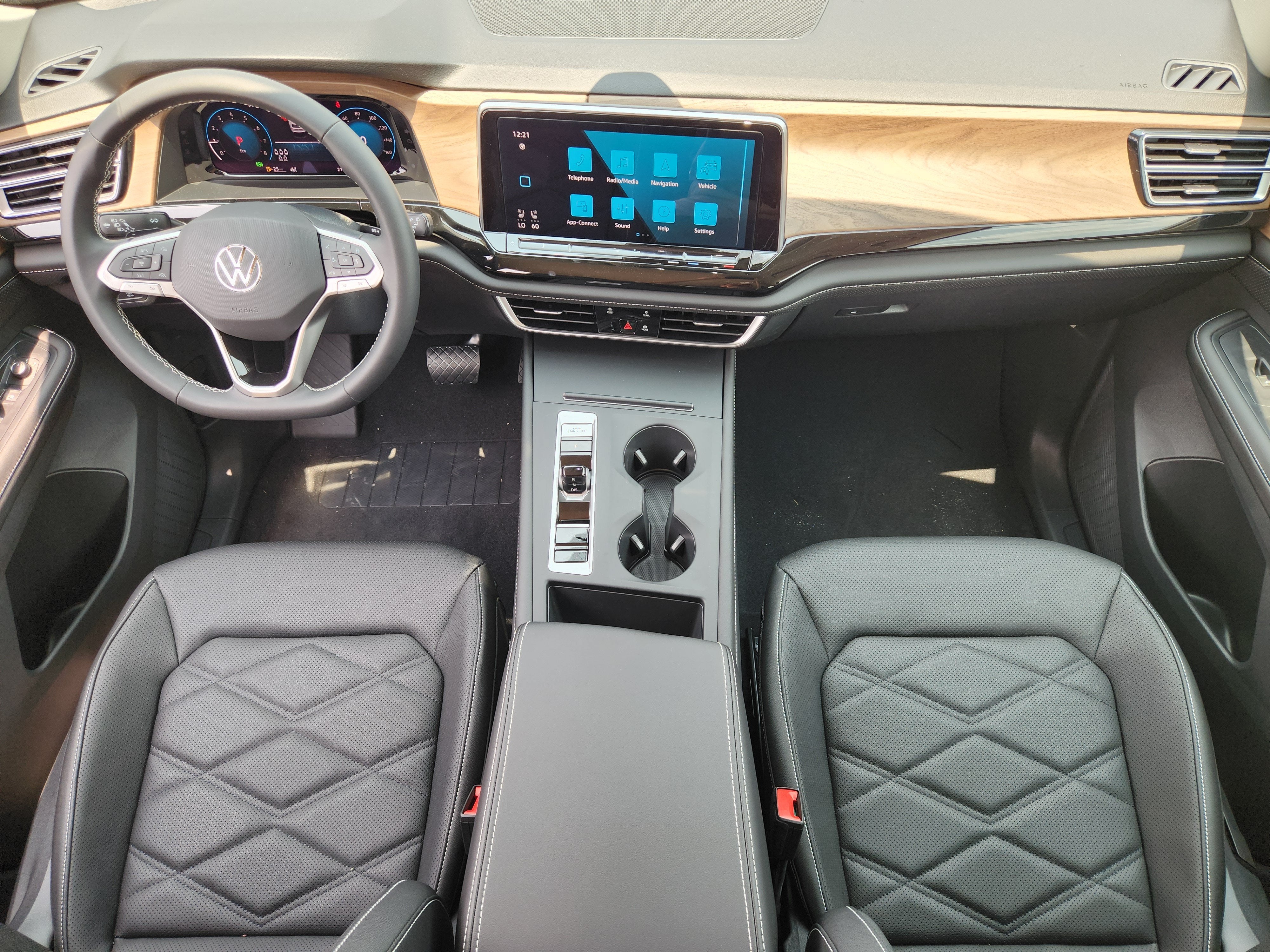 2026 Volkswagen Atlas 2.0T SE