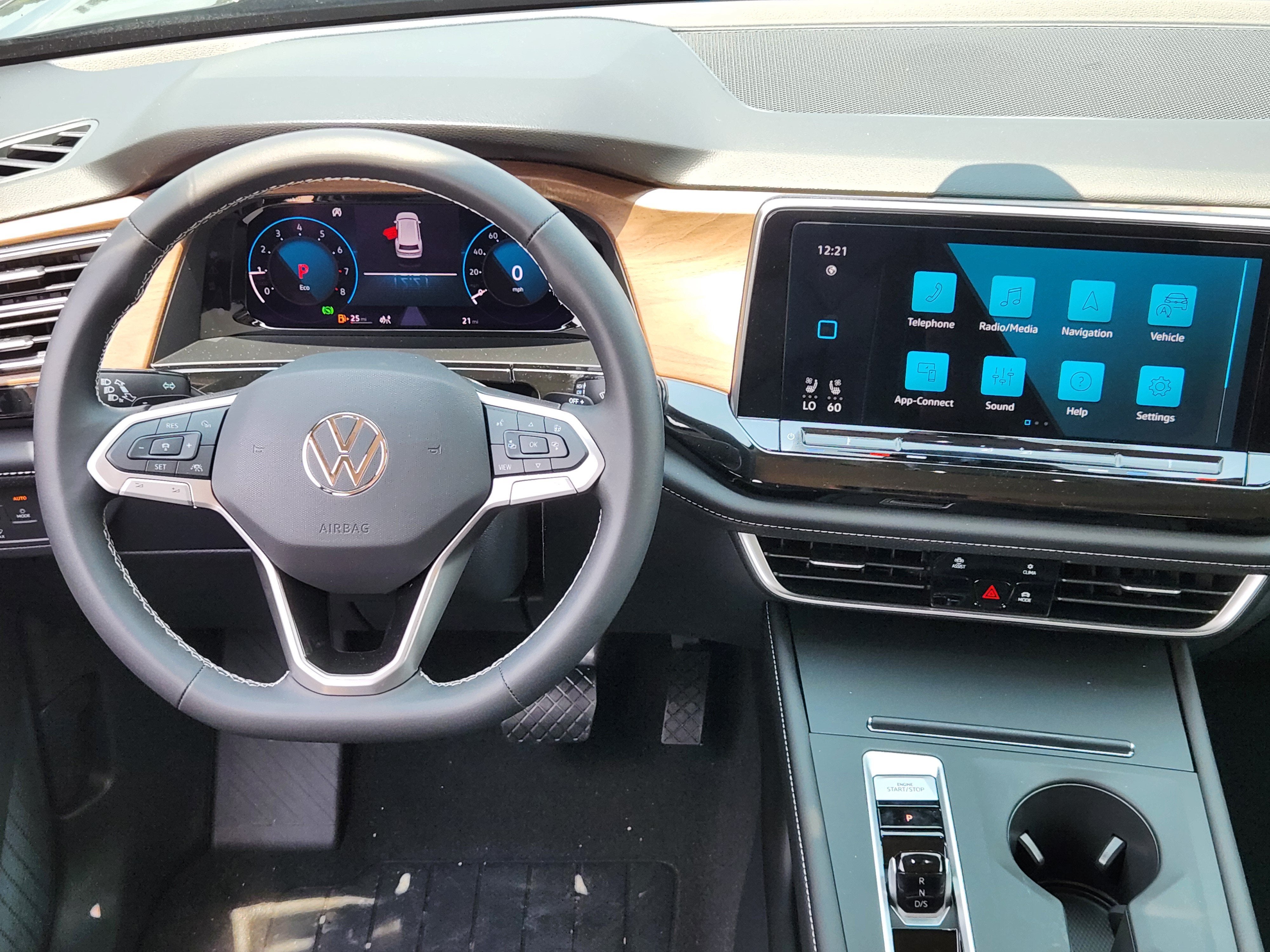 2026 Volkswagen Atlas 2.0T SE