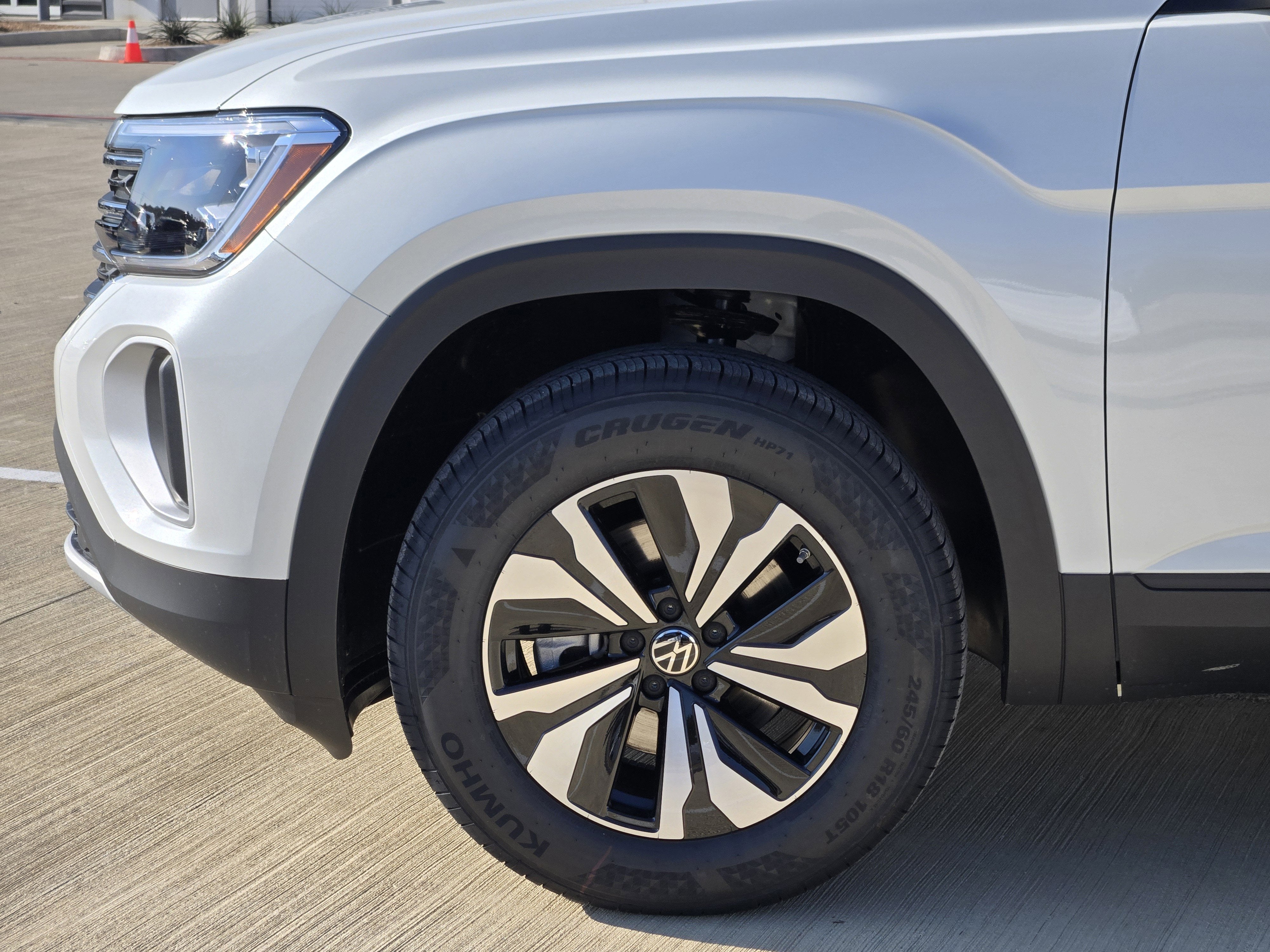 2026 Volkswagen Atlas 2.0T SE