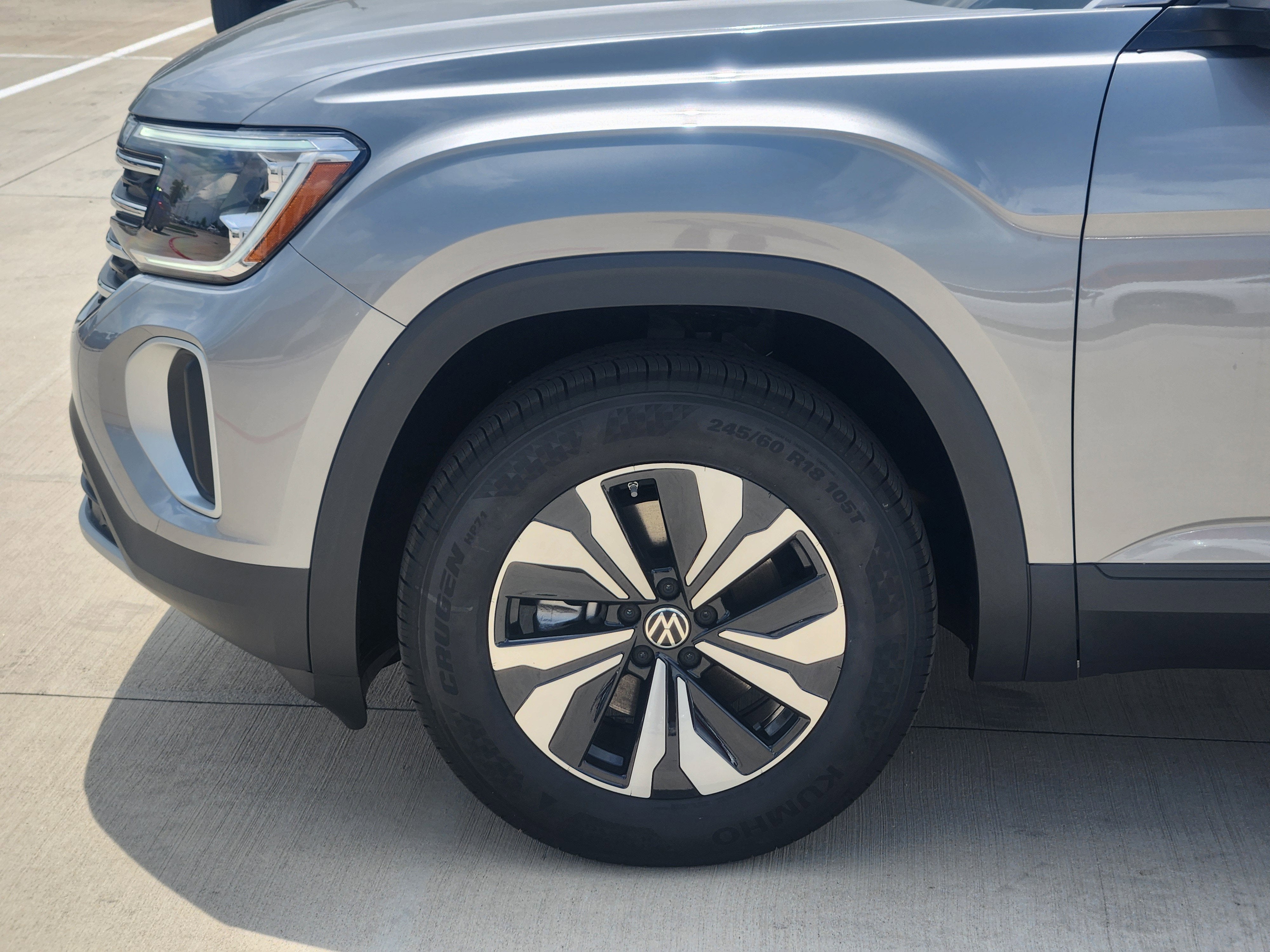 2026 Volkswagen Atlas 2.0T SE