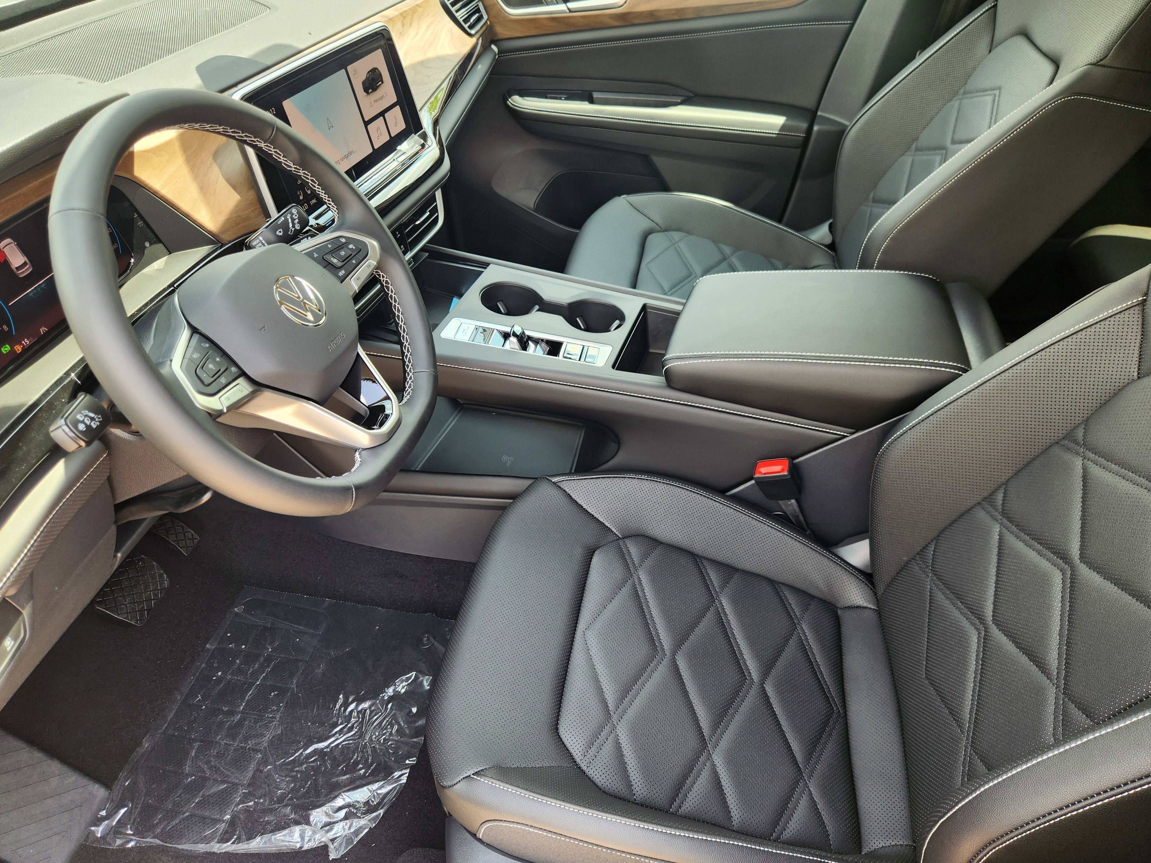 2026 Volkswagen Atlas 2.0T SE