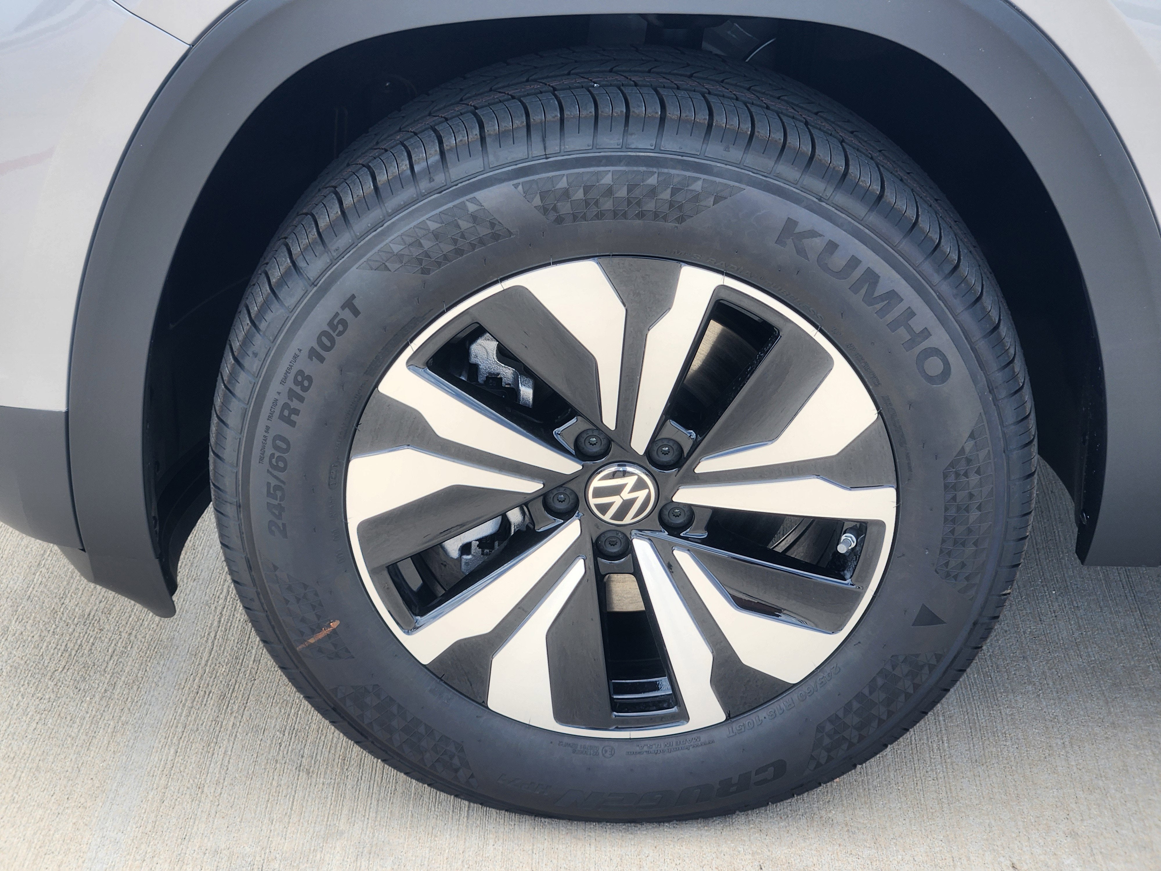 2026 Volkswagen Atlas 2.0T SE