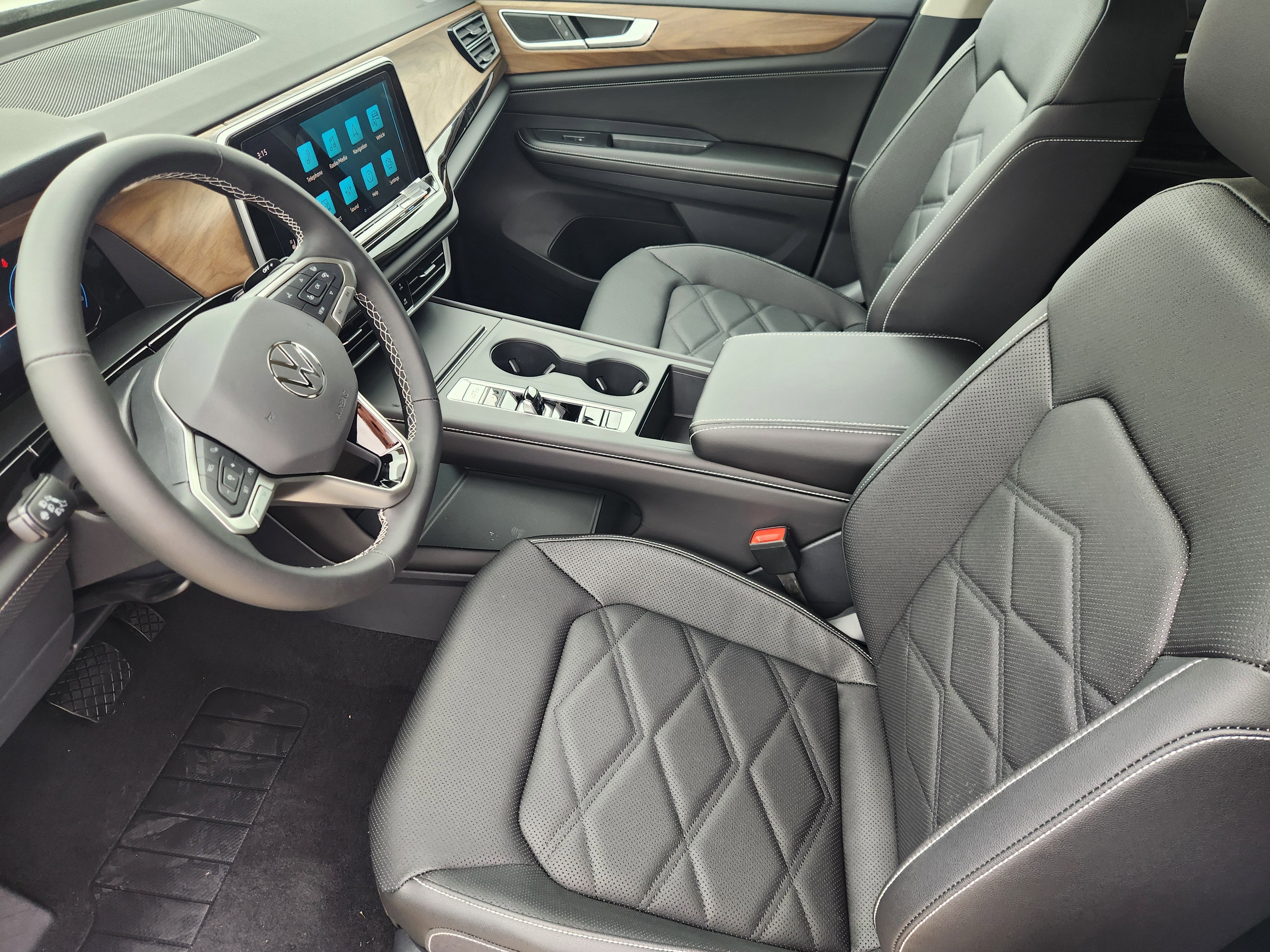 2026 Volkswagen Atlas 2.0T SE