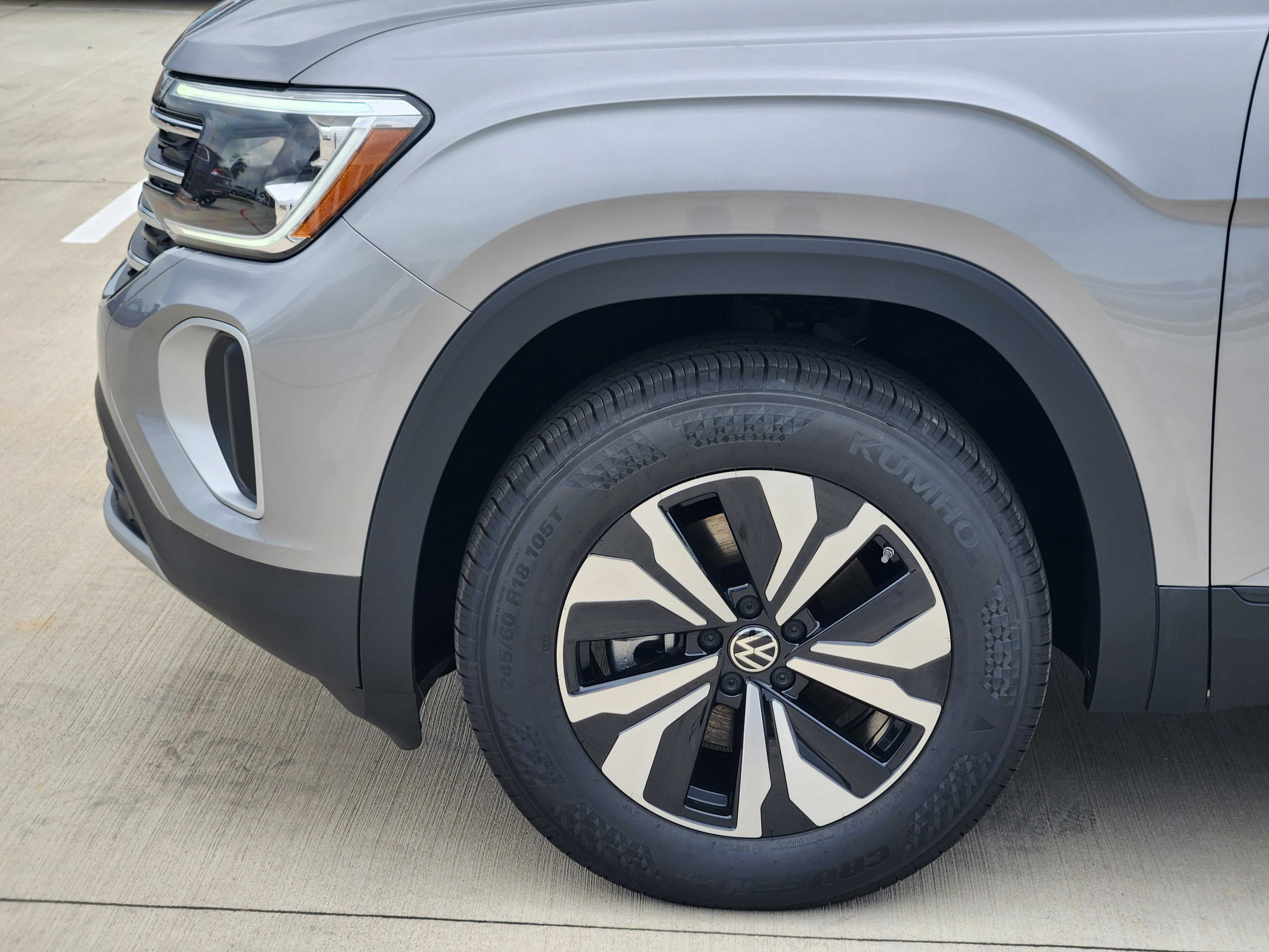 2026 Volkswagen Atlas 2.0T SE