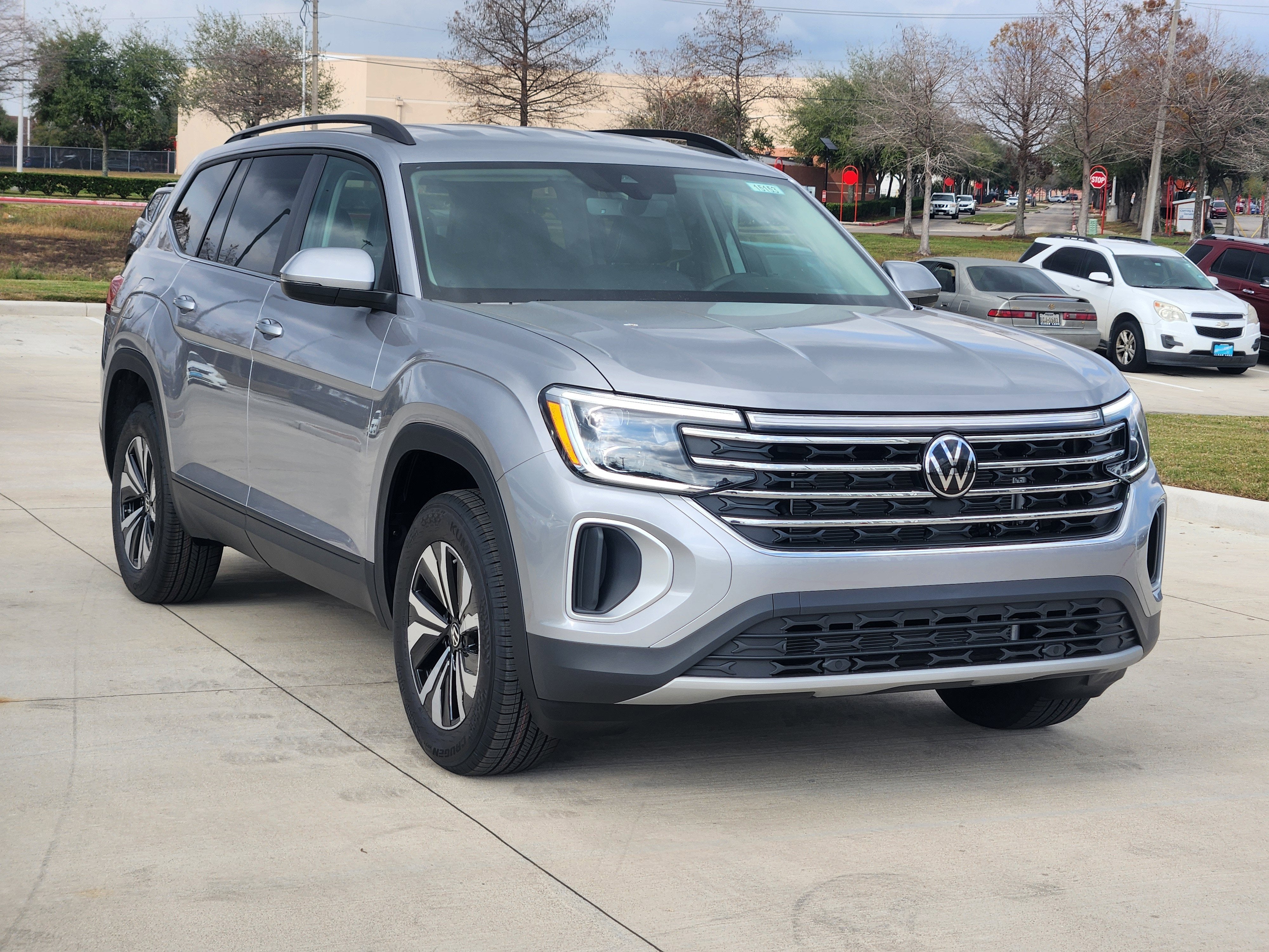 2026 Volkswagen Atlas 2.0T SE
