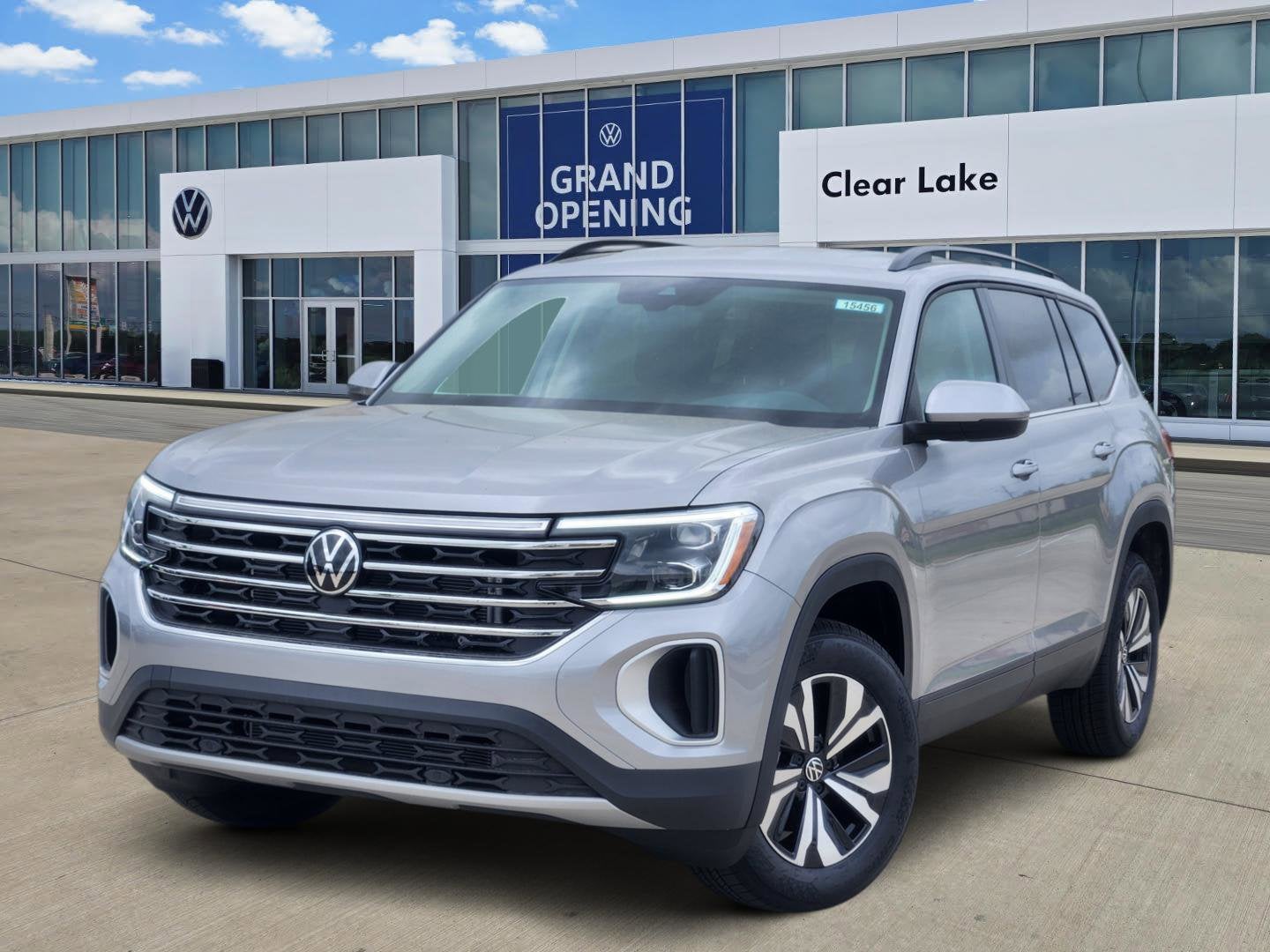 2026 Volkswagen Atlas 2.0T SE