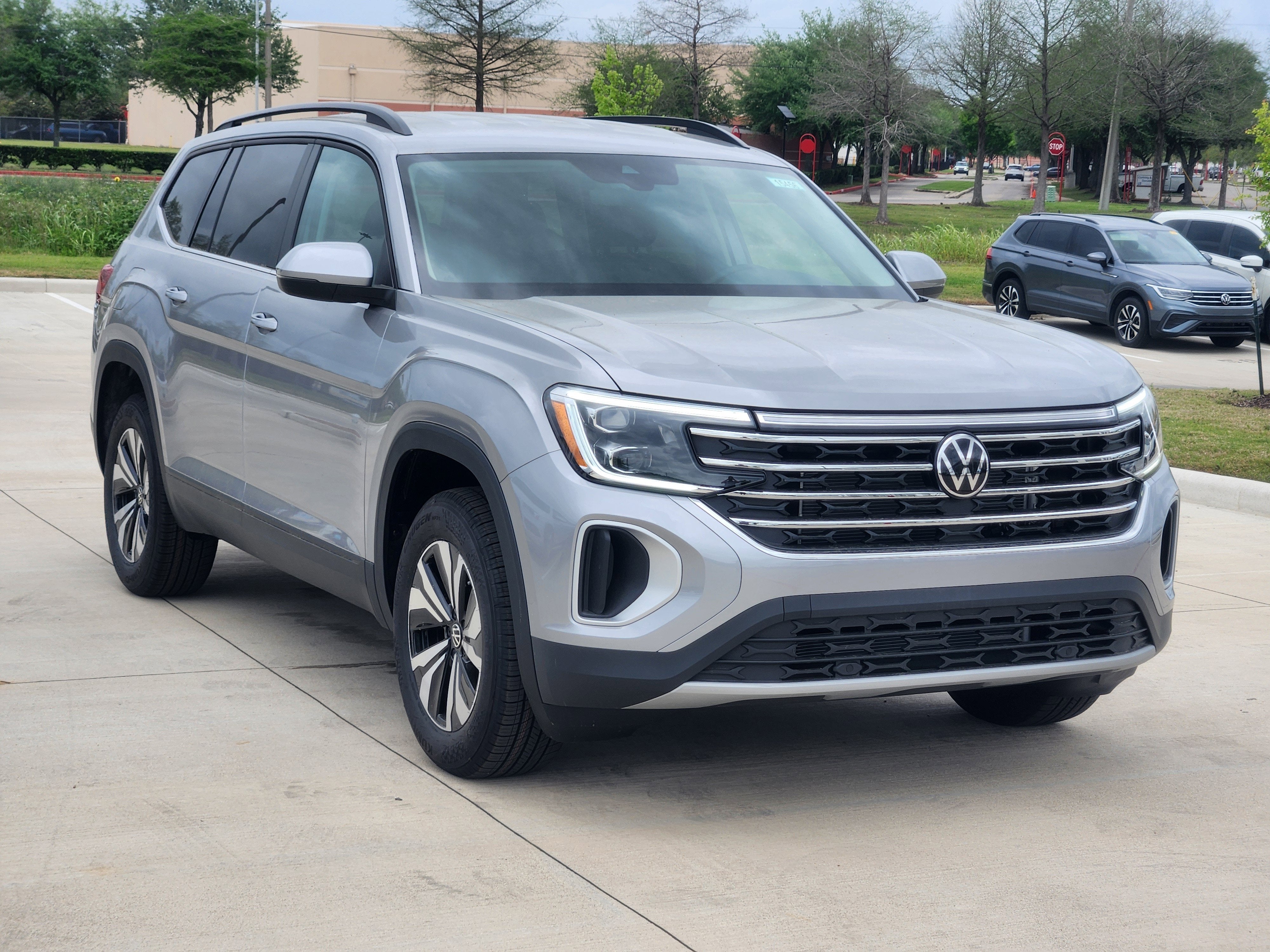 2026 Volkswagen Atlas 2.0T SE