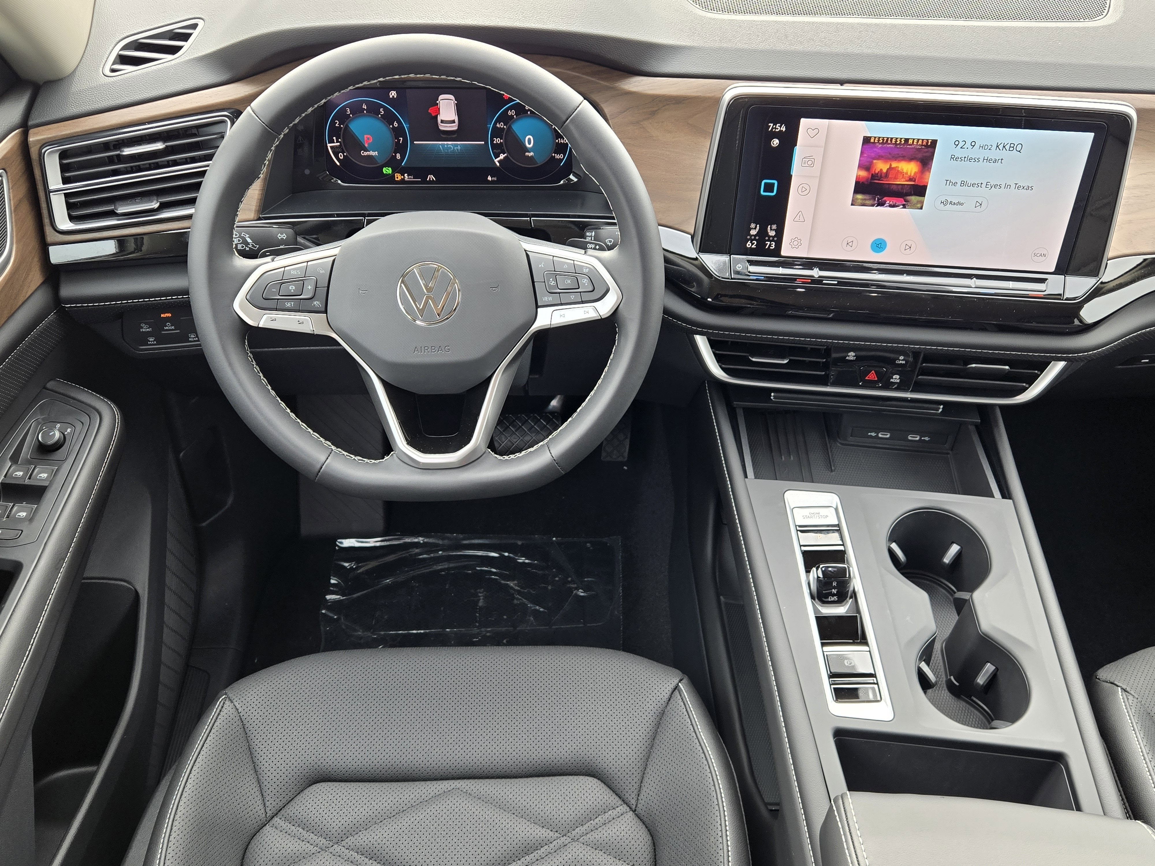 2026 Volkswagen Atlas 2.0T SE