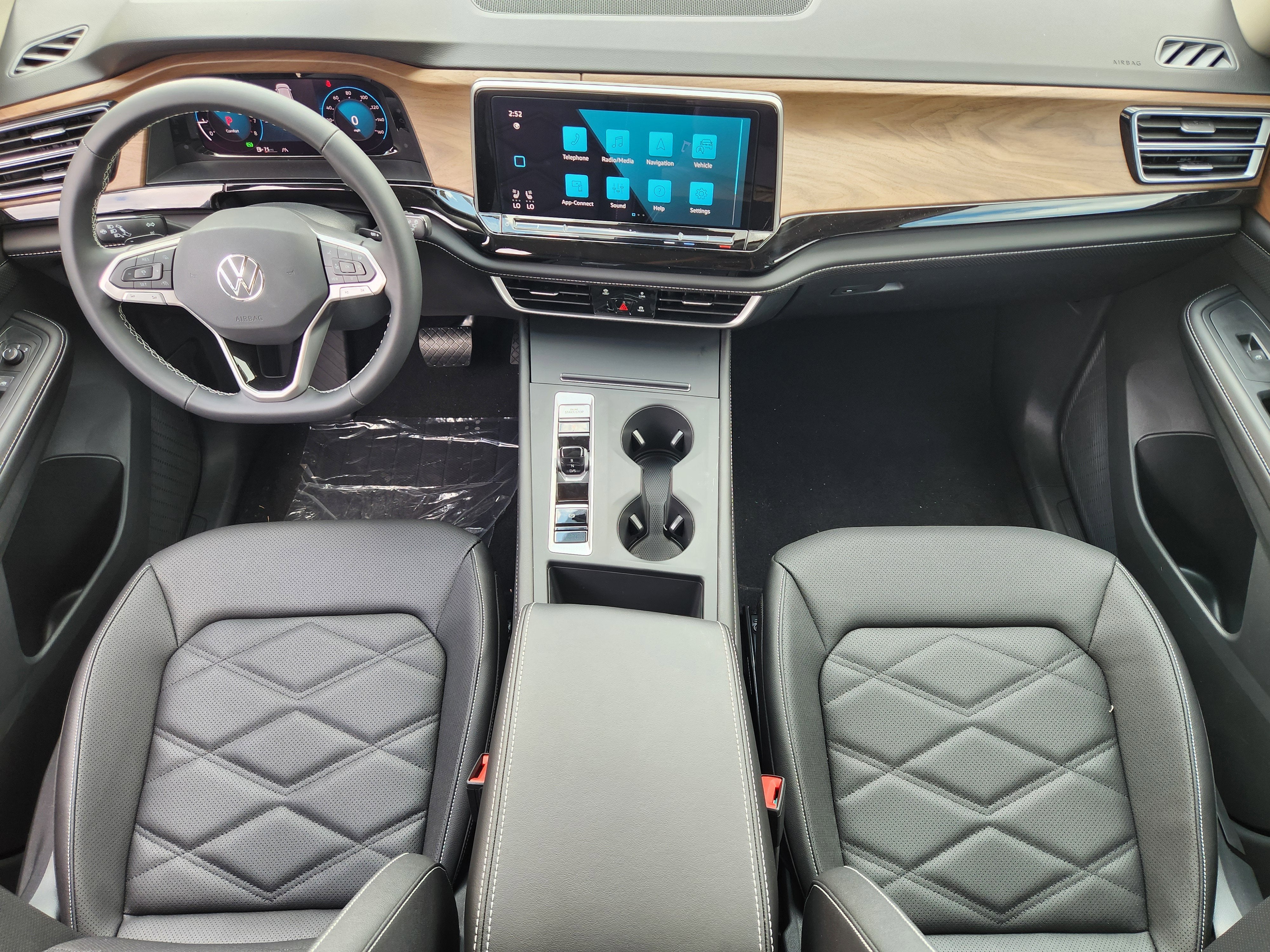 2026 Volkswagen Atlas 2.0T SE