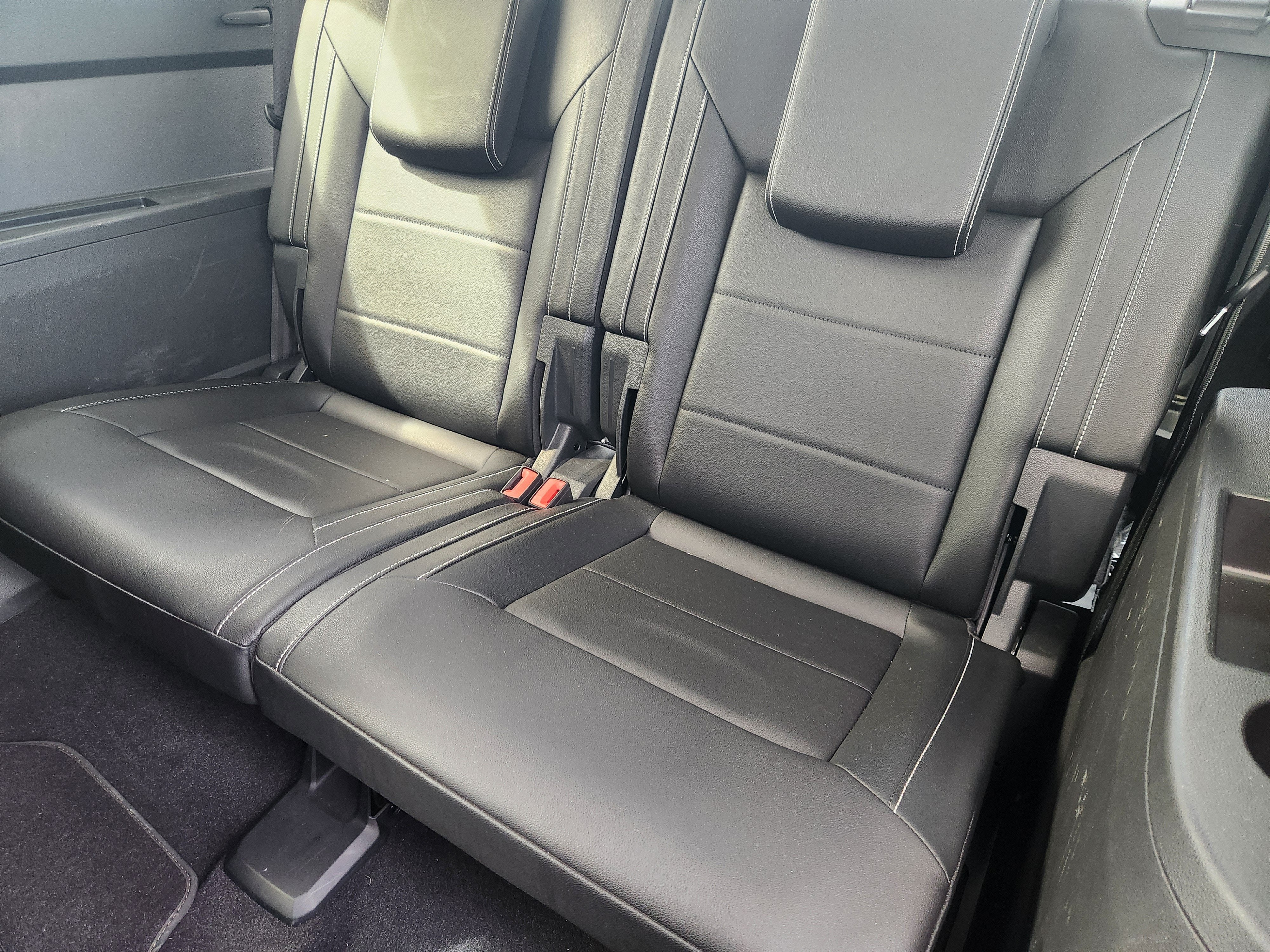 2023 Volkswagen Atlas 2.0T SE