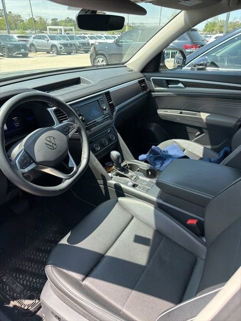 2023 Volkswagen Atlas 2.0T SE