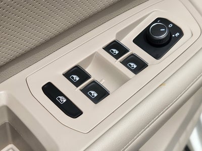 2025 Volkswagen Atlas 2.0T SE