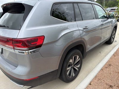 2024 Volkswagen Atlas 2.0T SE