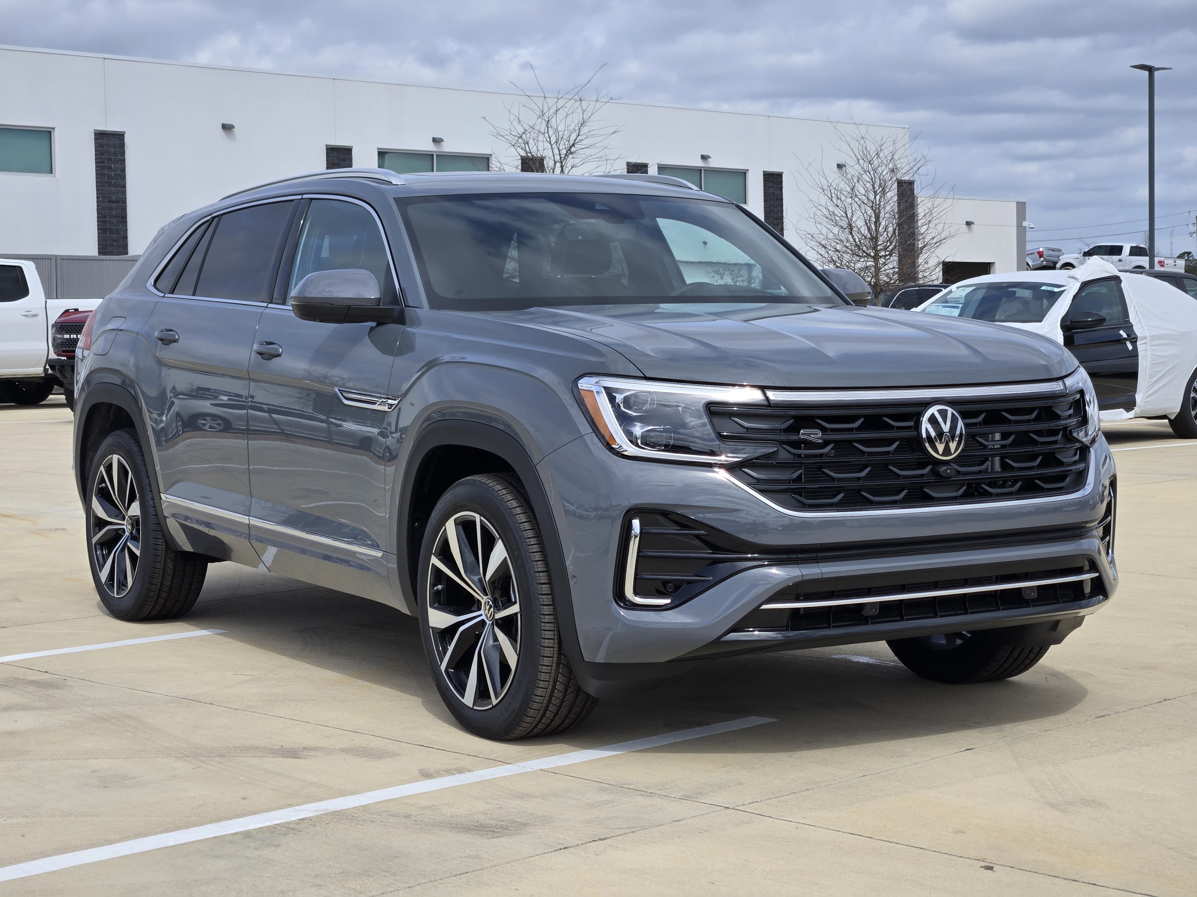 2026 Volkswagen Atlas Cross Sport 2.0T SEL Premium R-Line
