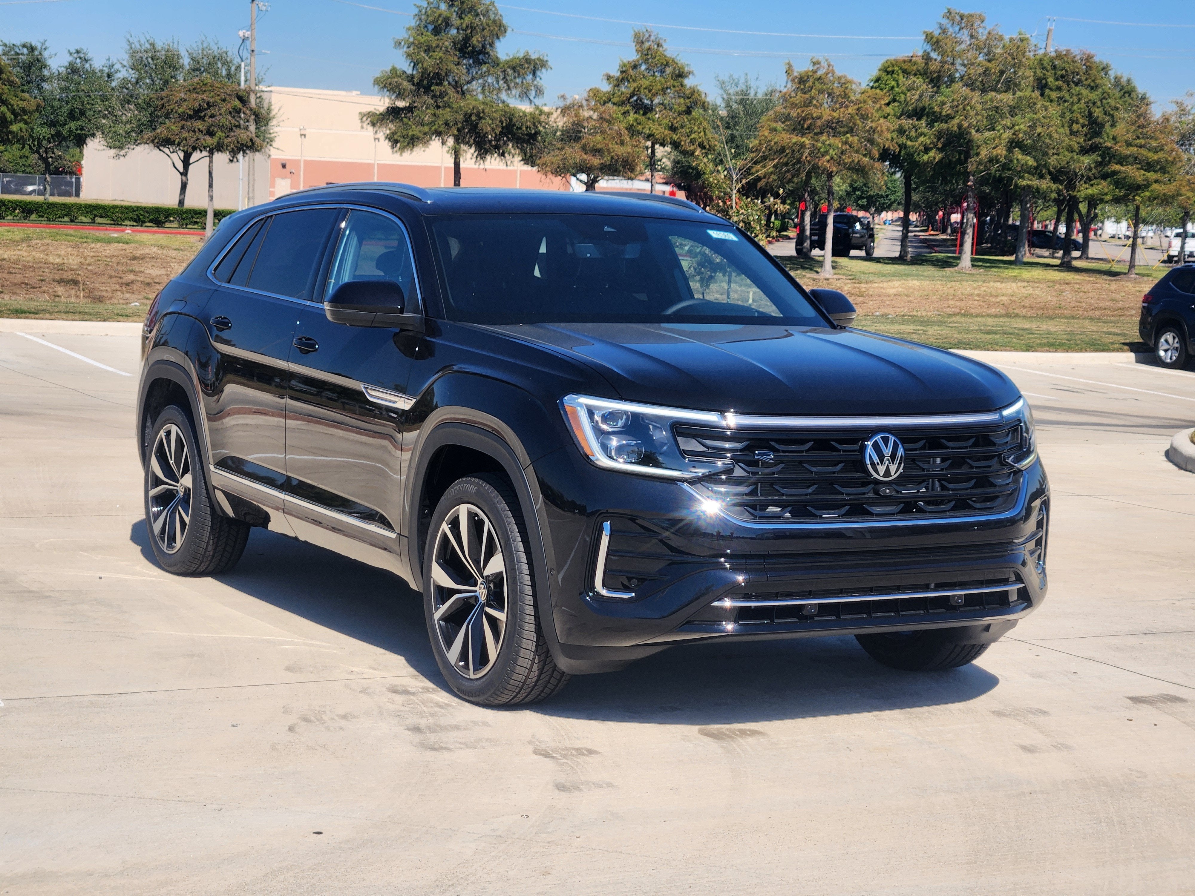 2026 Volkswagen Atlas Cross Sport 2.0T SEL Premium R-Line