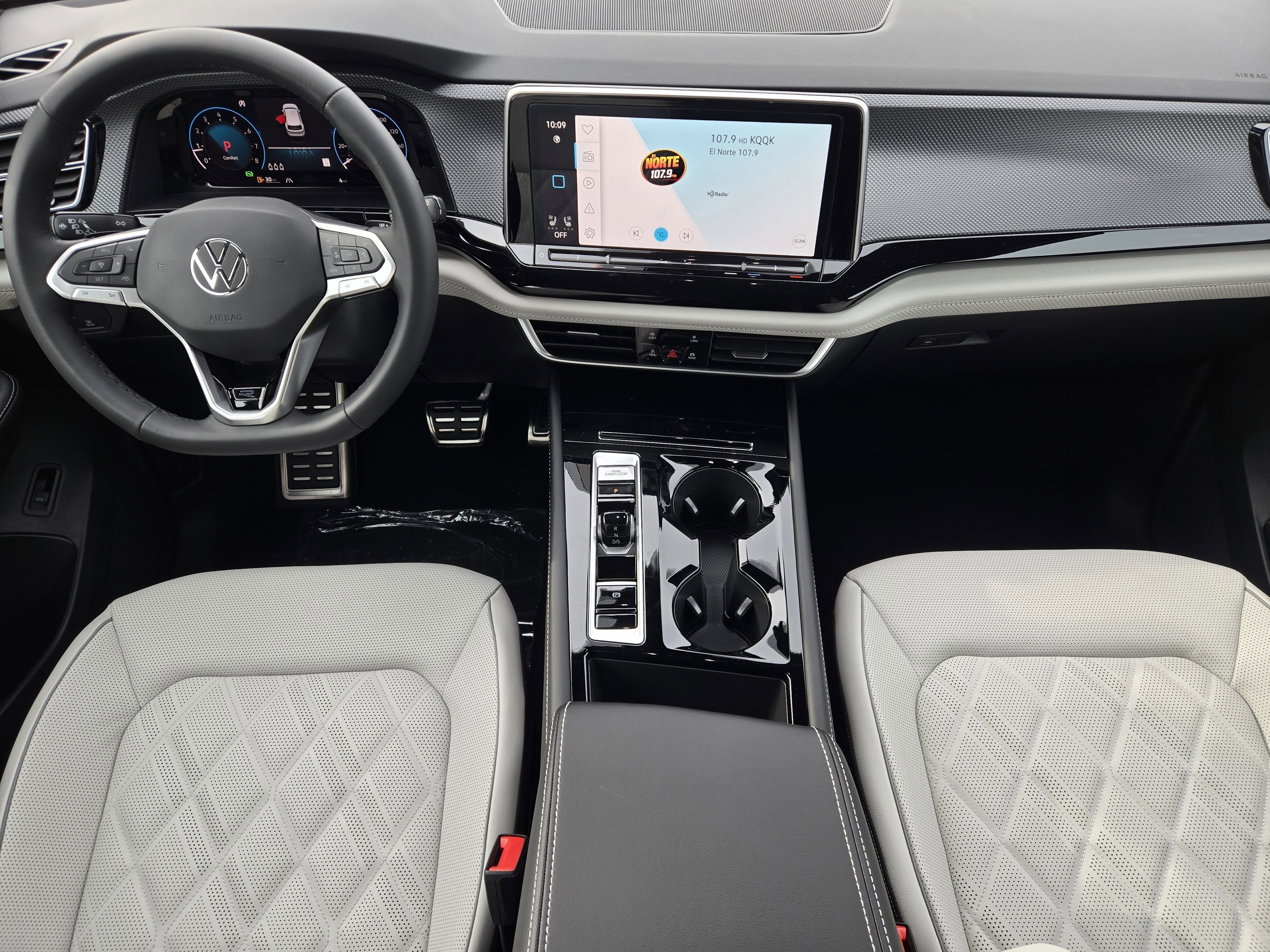 2026 Volkswagen Atlas Cross Sport 2.0T SEL Premium R-Line